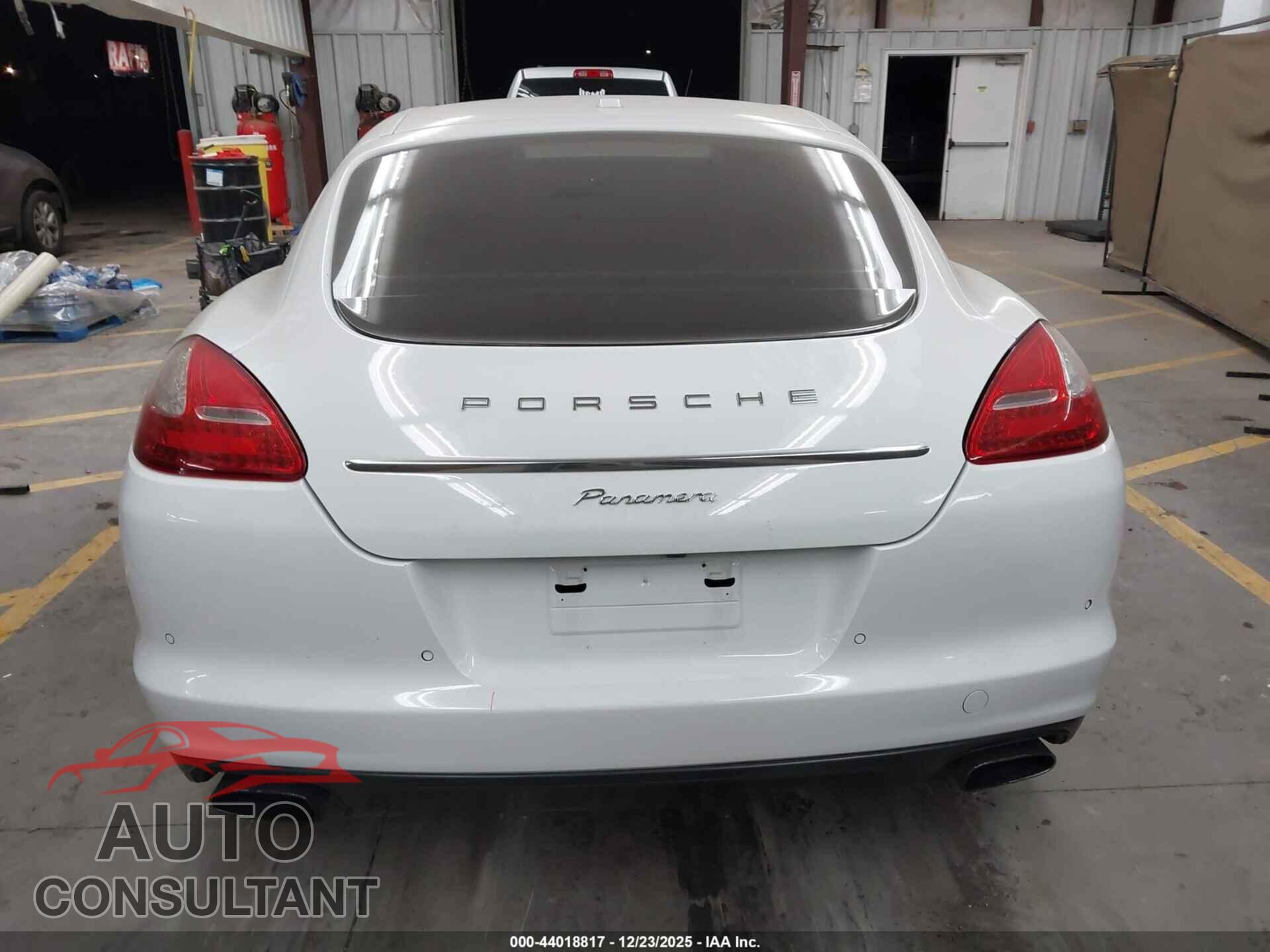 PORSCHE PANAMERA 2013 - WP0AA2A72DL010896