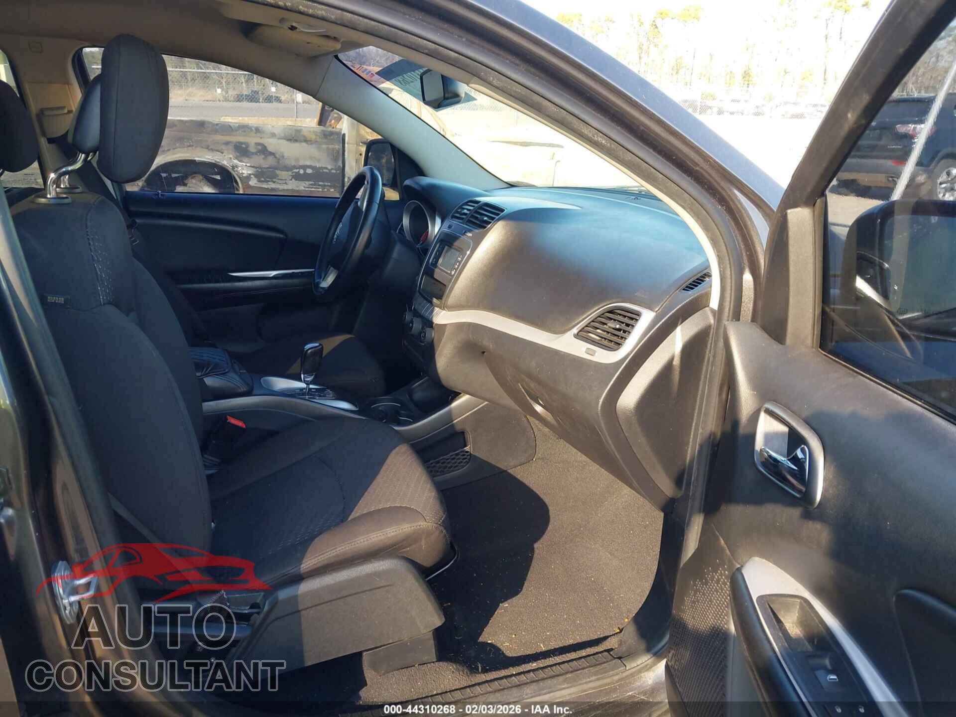 DODGE JOURNEY 2017 - 3C4PDCBB2HT563729