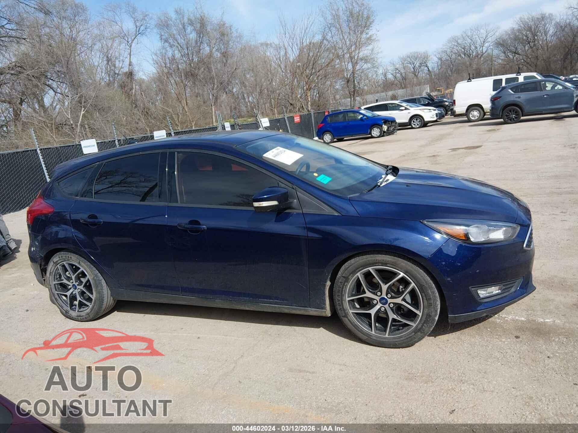 FORD FOCUS 2017 - 1FADP3M29HL271049
