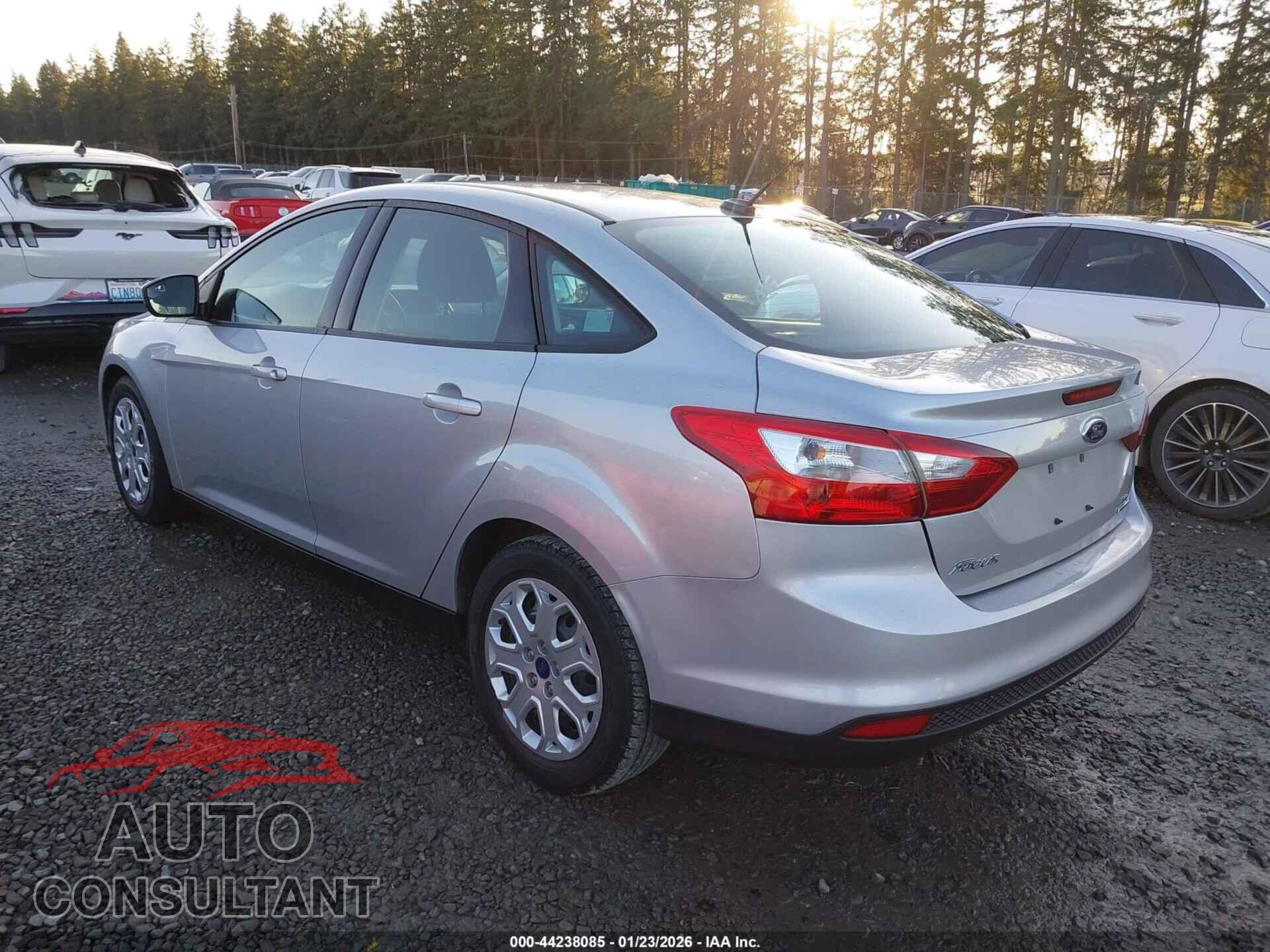 FORD FOCUS 2012 - 1FAHP3F2XCL420902