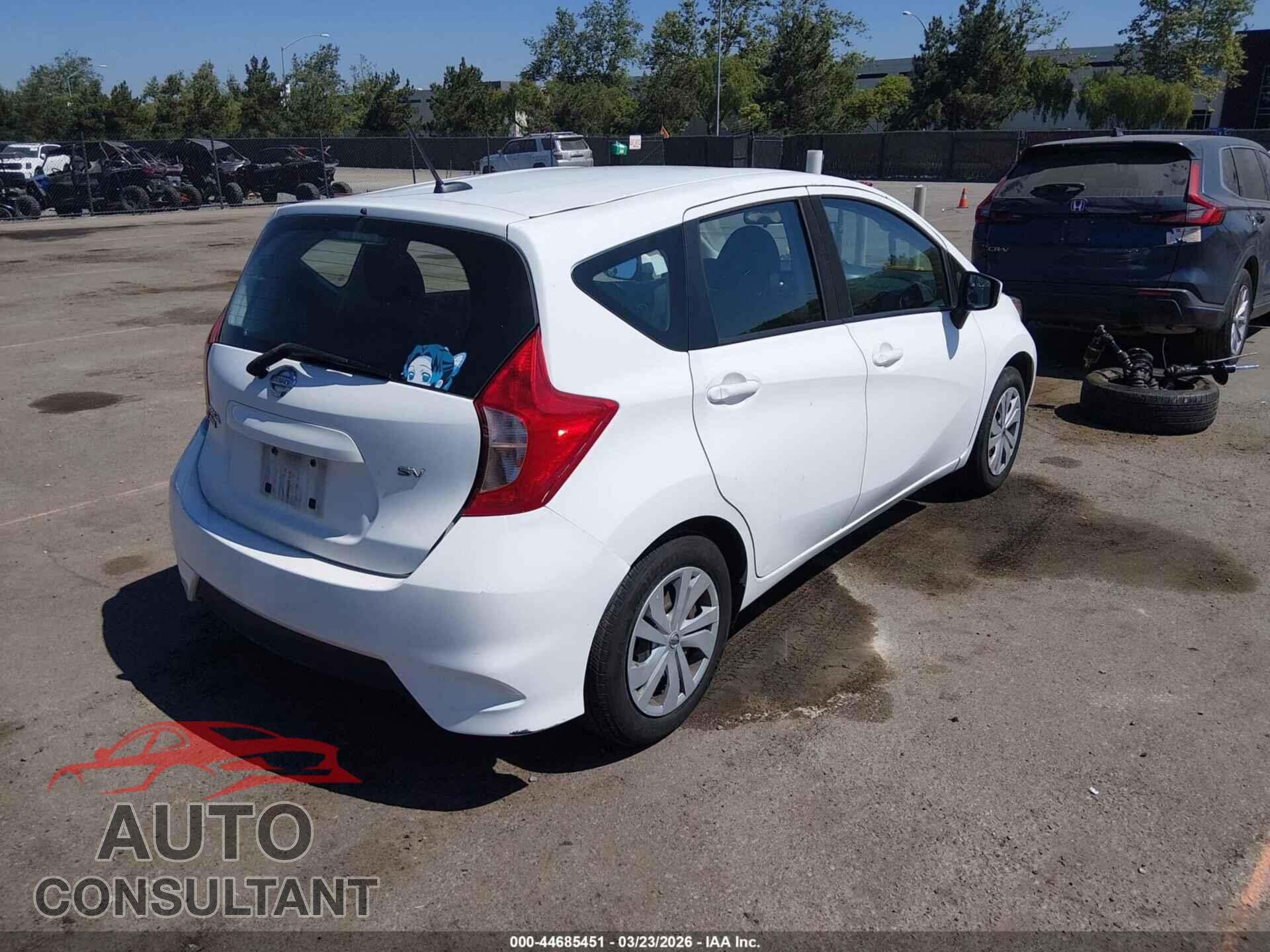 NISSAN VERSA NOTE 2017 - 3N1CE2CP1HL366408