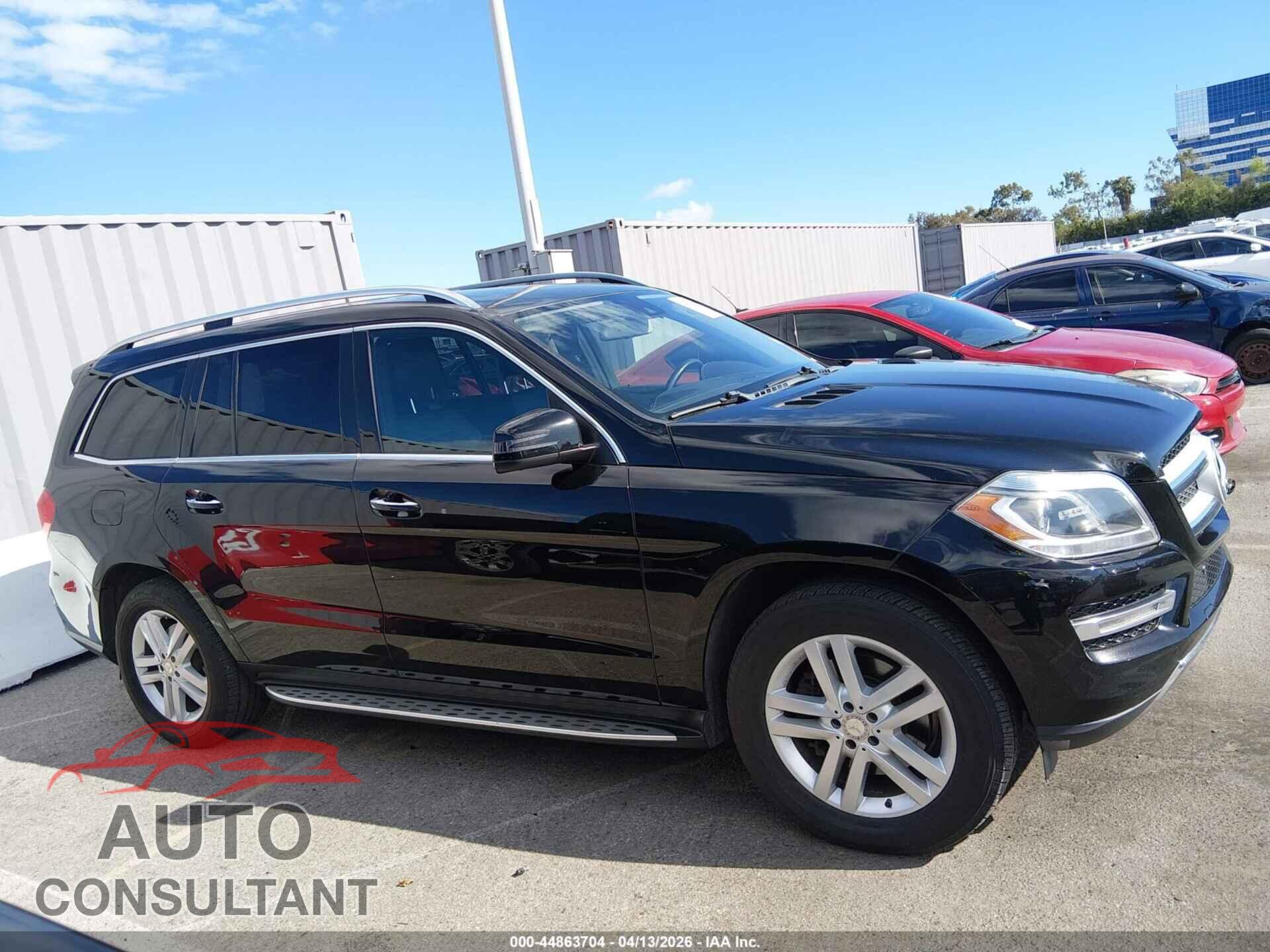 MERCEDES-BENZ GL 350 BLUETEC 2015 - 4JGDF2EE4FA606514