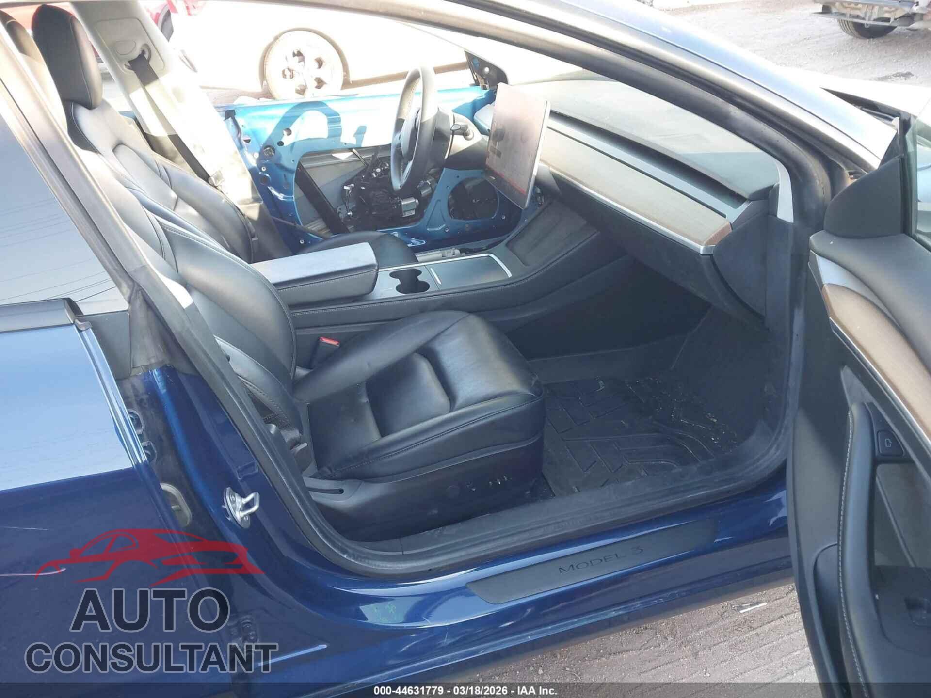 TESLA MODEL 3 2021 - 5YJ3E1EA2MF057670