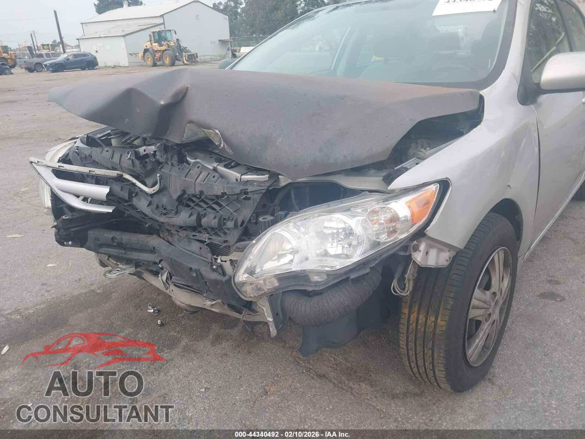 TOYOTA COROLLA 2011 - 2T1BU4EE0BC587513