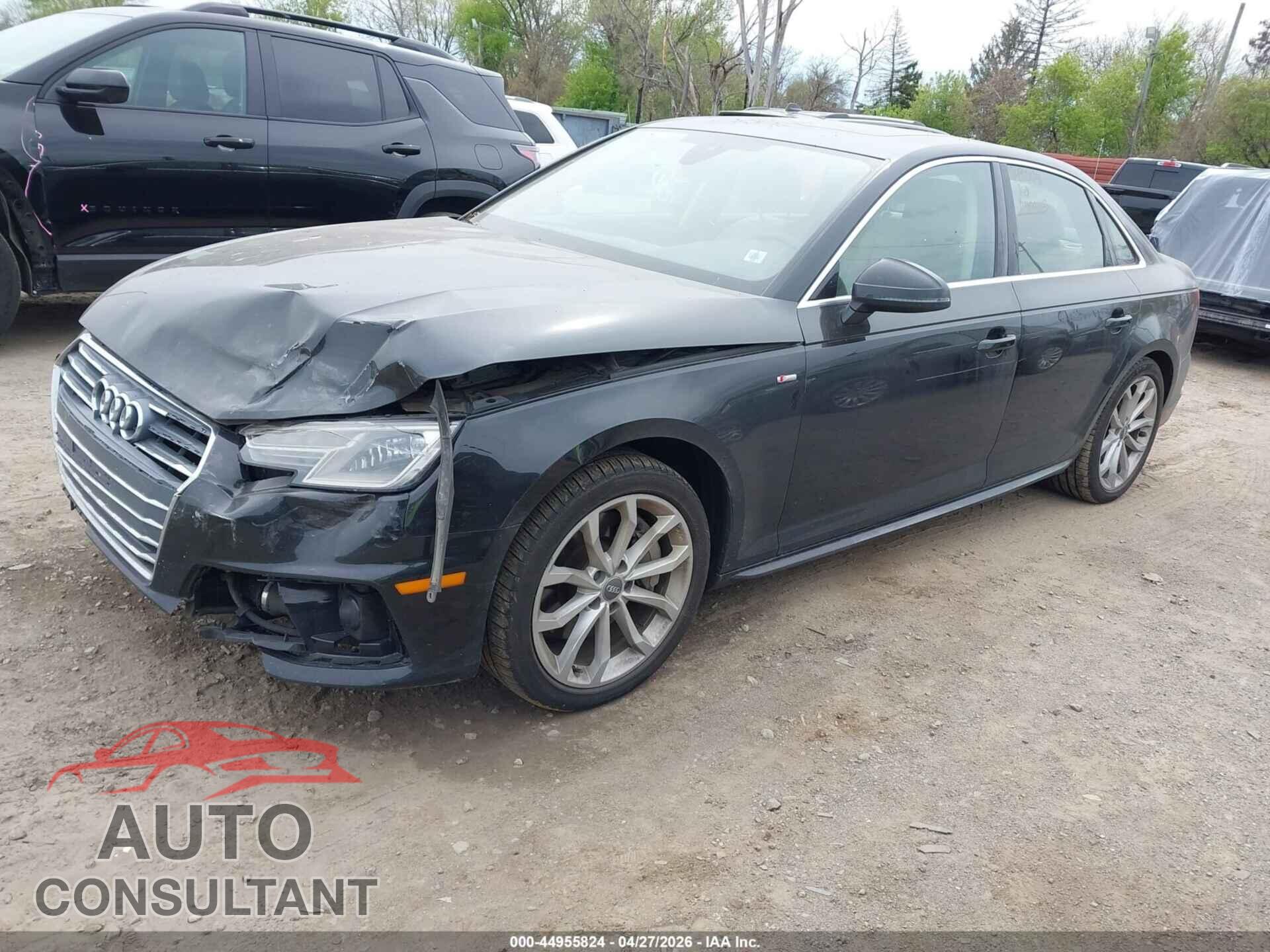 AUDI A4 2019 - WAUDNAF42KN007439