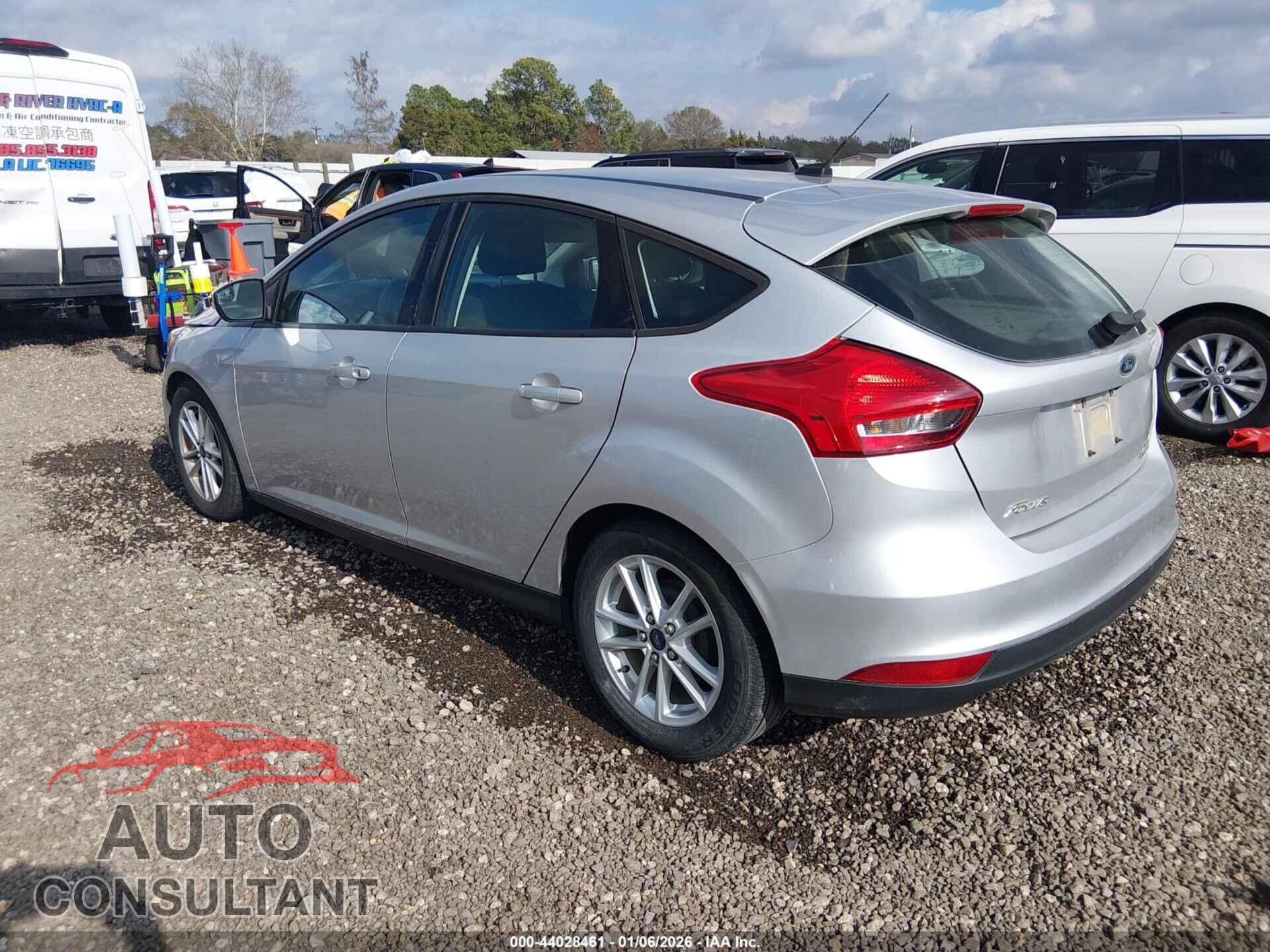 FORD FOCUS 2016 - 1FADP3K27GL266241