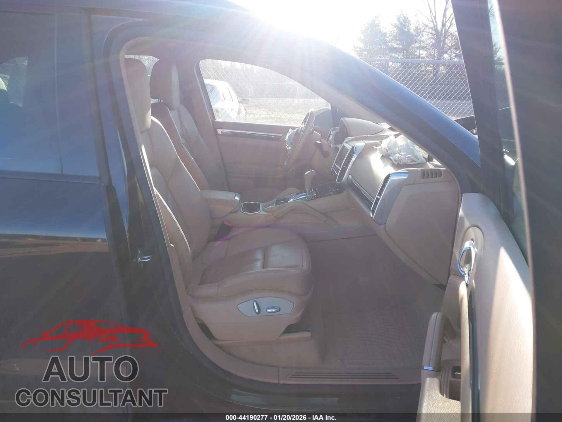 PORSCHE CAYENNE 2014 - WP1AA2A2XELA02999