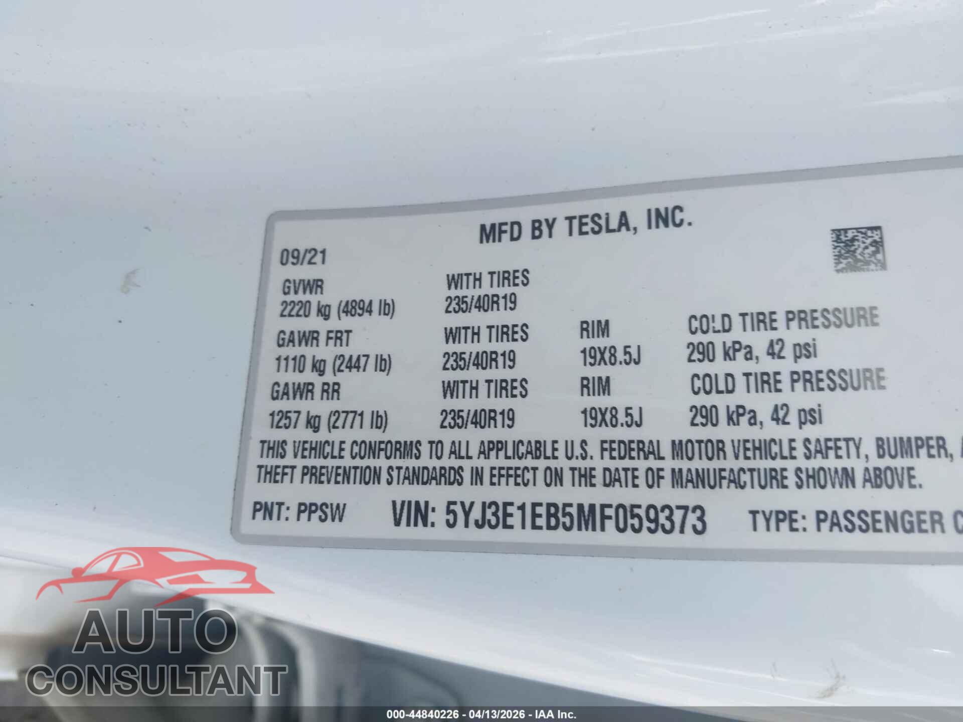 TESLA MODEL 3 2021 - 5YJ3E1EB5MF059373