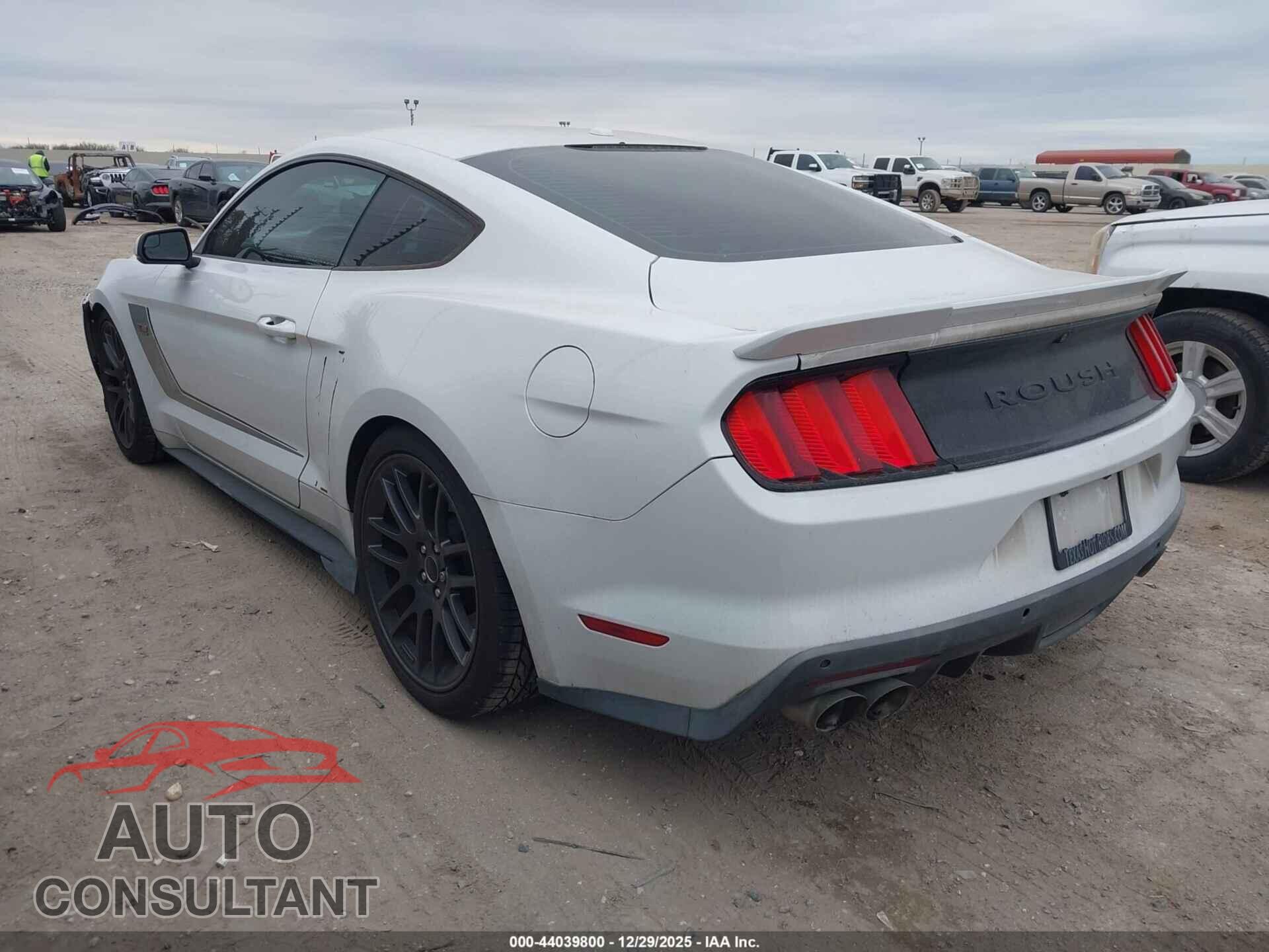 FORD MUSTANG 2017 - 1FA6P8CF7H5331604