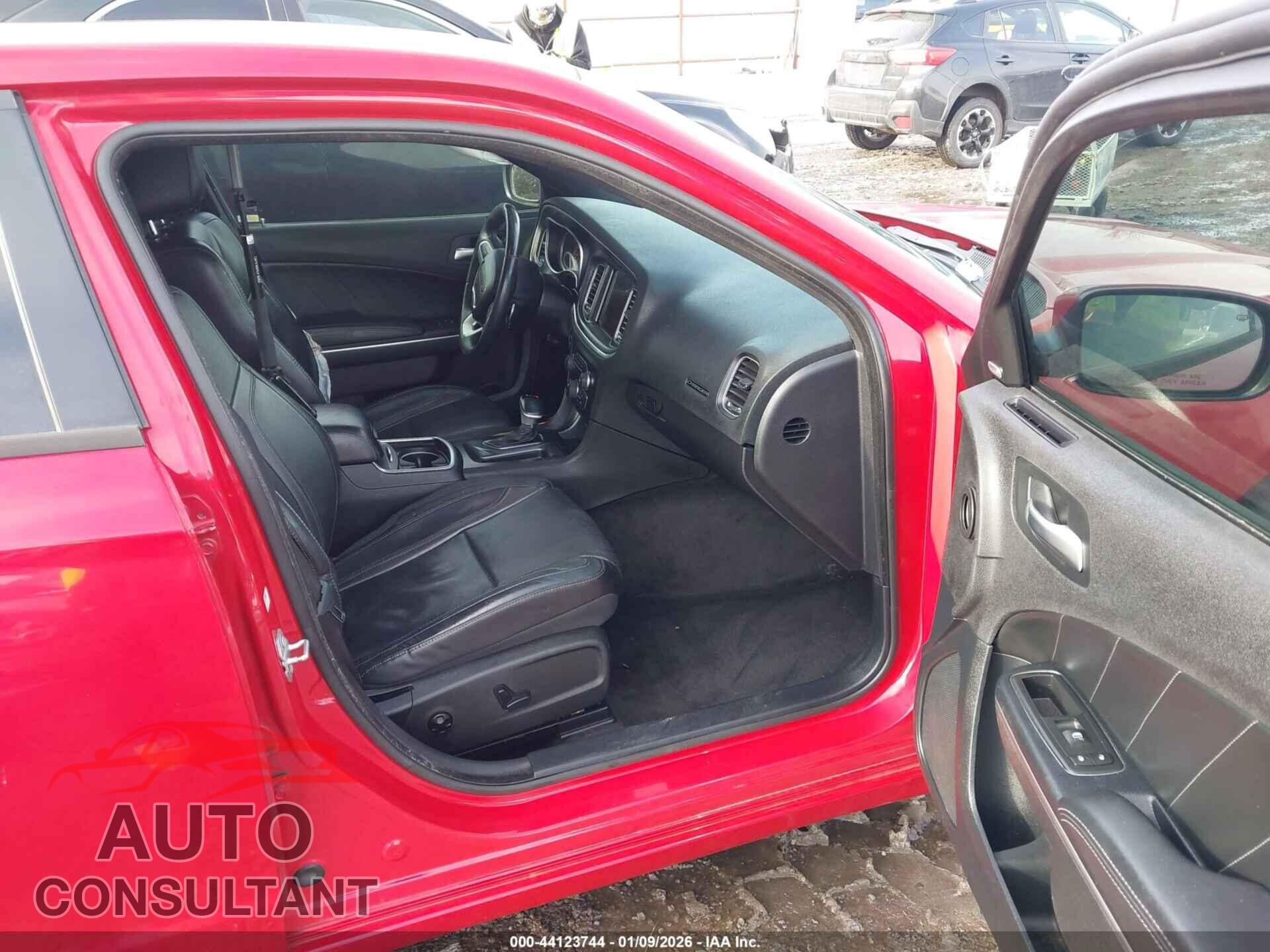 DODGE CHARGER 2015 - 2C3CDXCT1FH813663