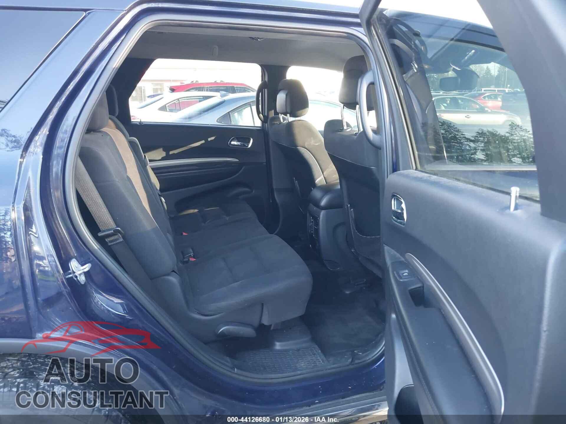 DODGE DURANGO 2018 - 1C4RDJAG2JC372727