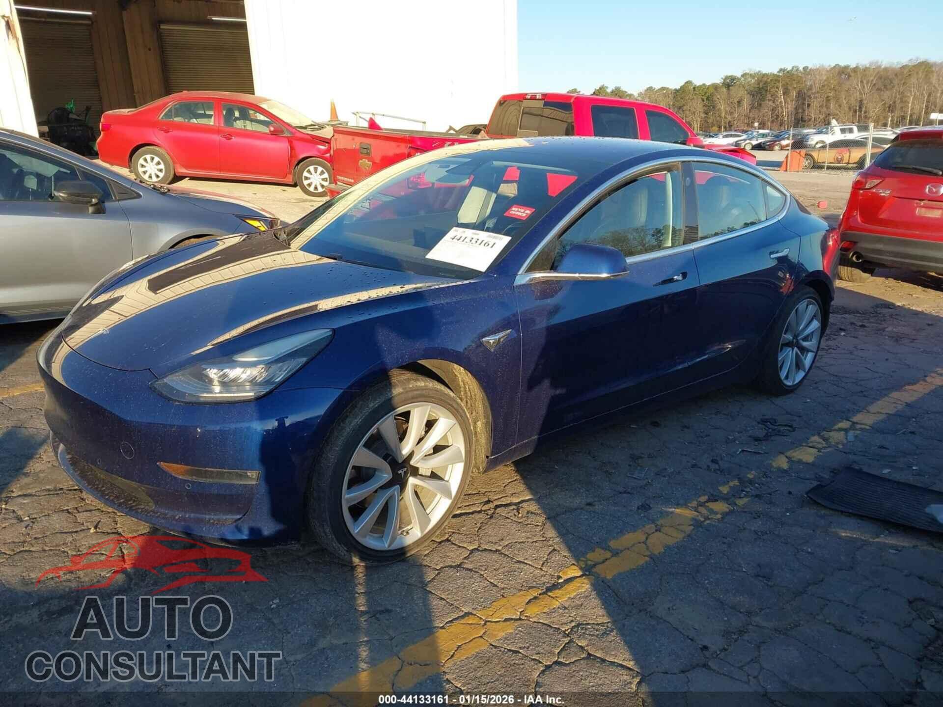 TESLA MODEL 3 2018 - 5YJ3E1EA8JF024944