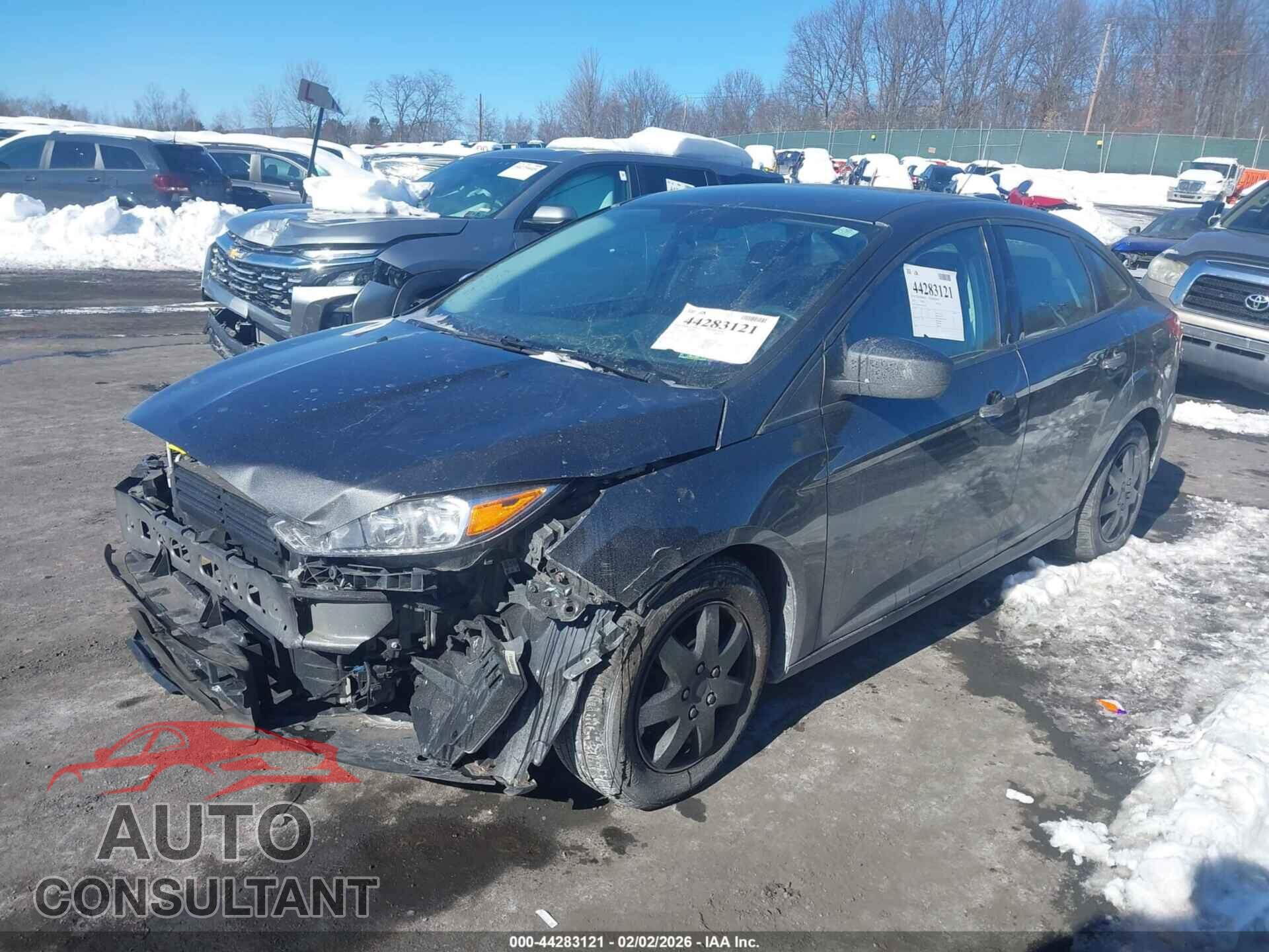 FORD FOCUS 2018 - 1FADP3E29JL233938