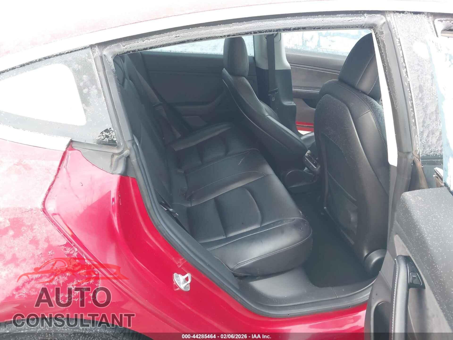 TESLA MODEL 3 2018 - 5YJ3E1EB3JF063174