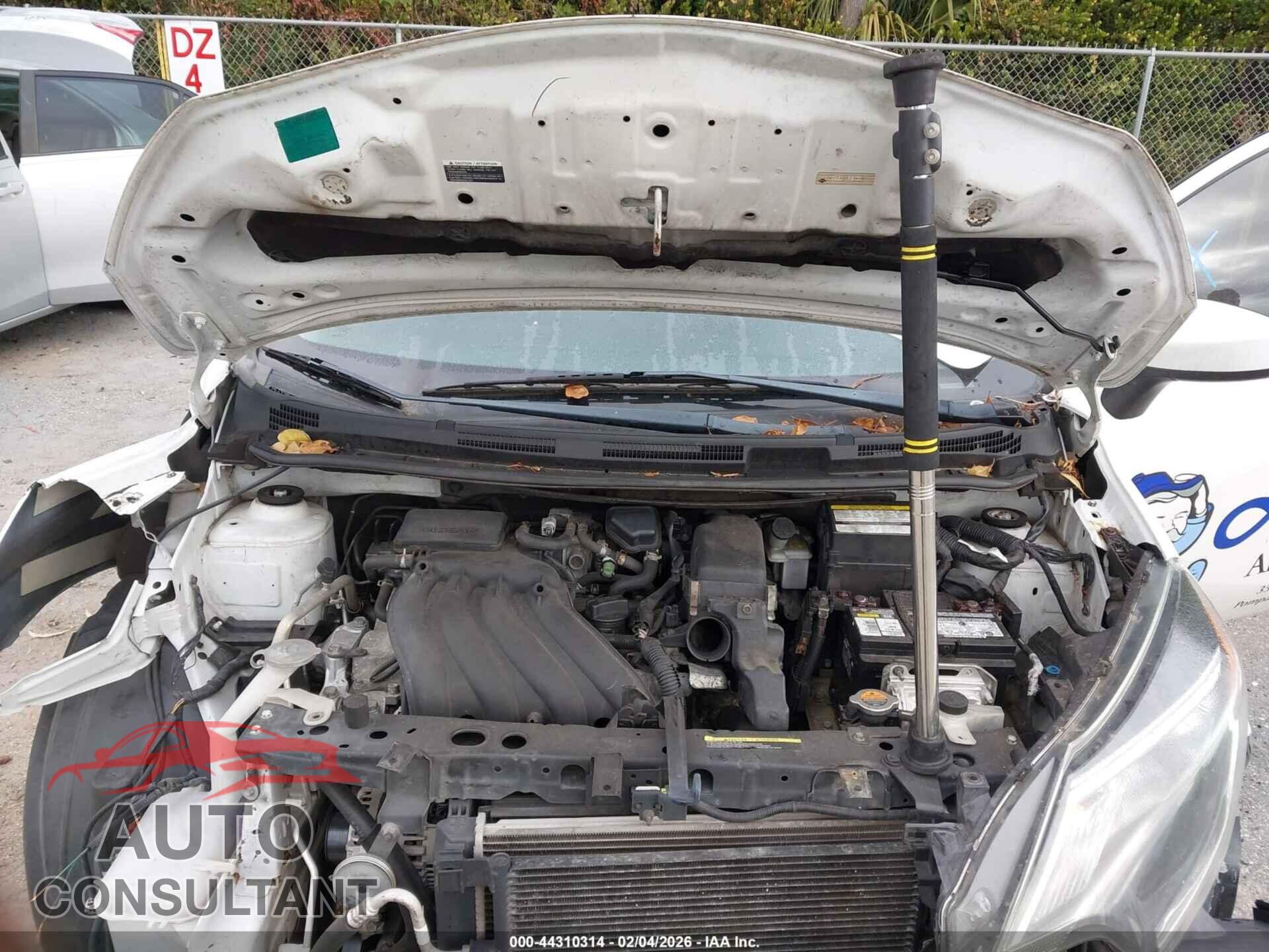 NISSAN VERSA NOTE 2018 - 3N1CE2CP1JL355253