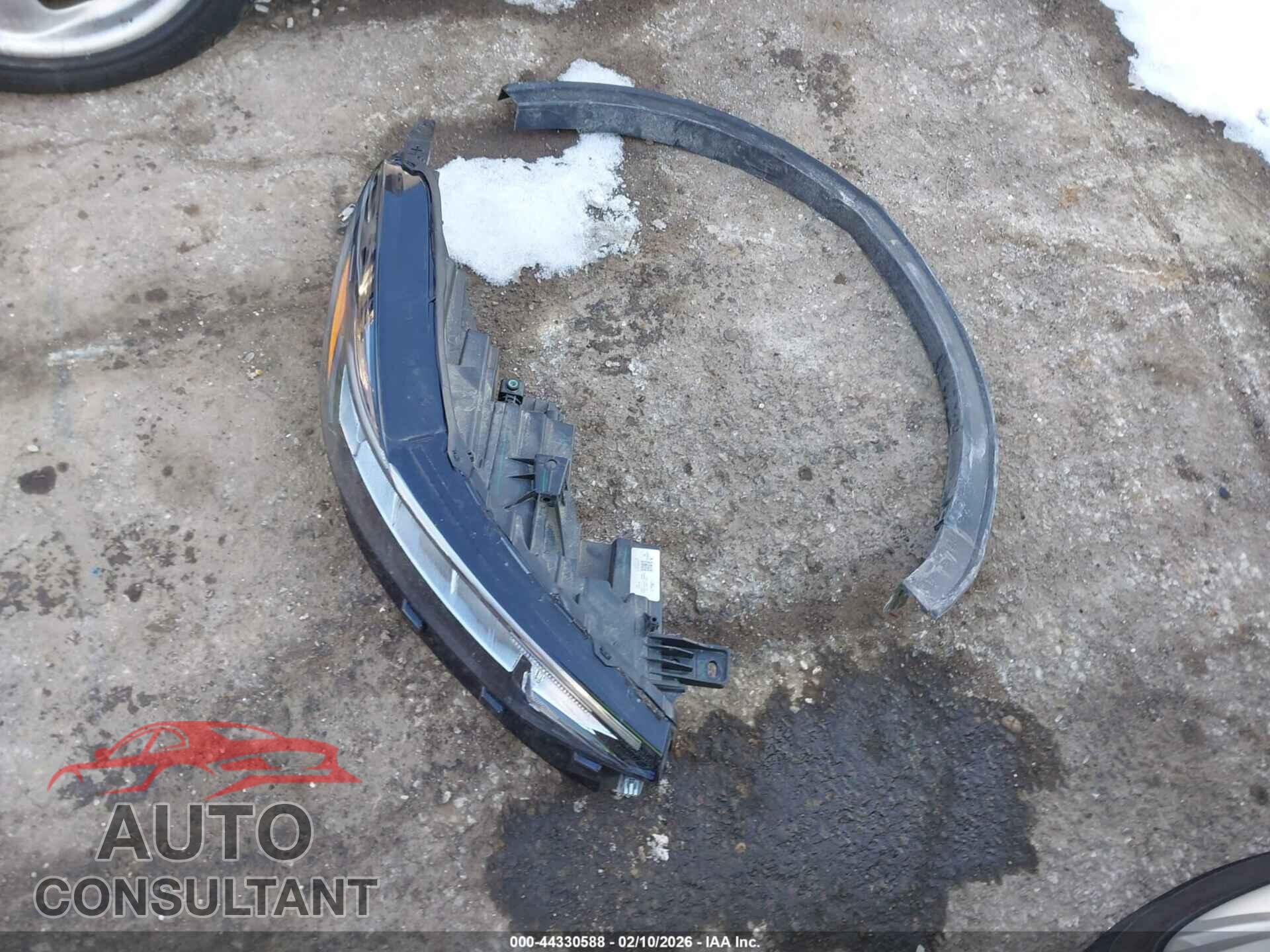 FORD ESCAPE 2023 - 1FMCU9GN3PUB24527