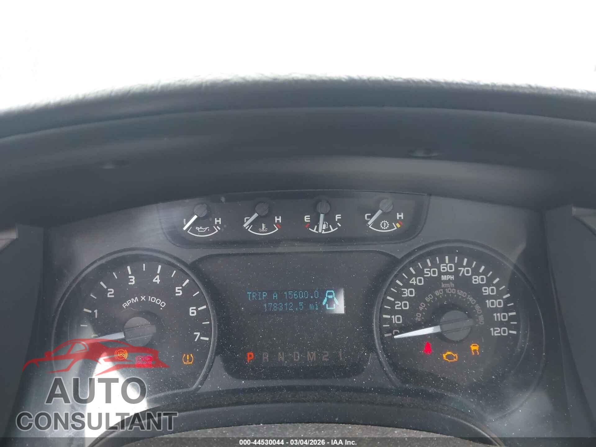 FORD F-150 2011 - 1FTMF1CM4BKD51246