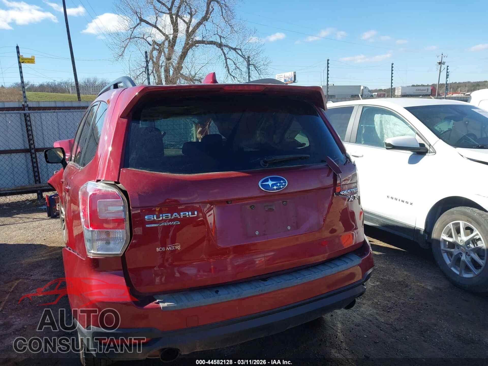 SUBARU FORESTER 2017 - JF2SJGEC8HH556315