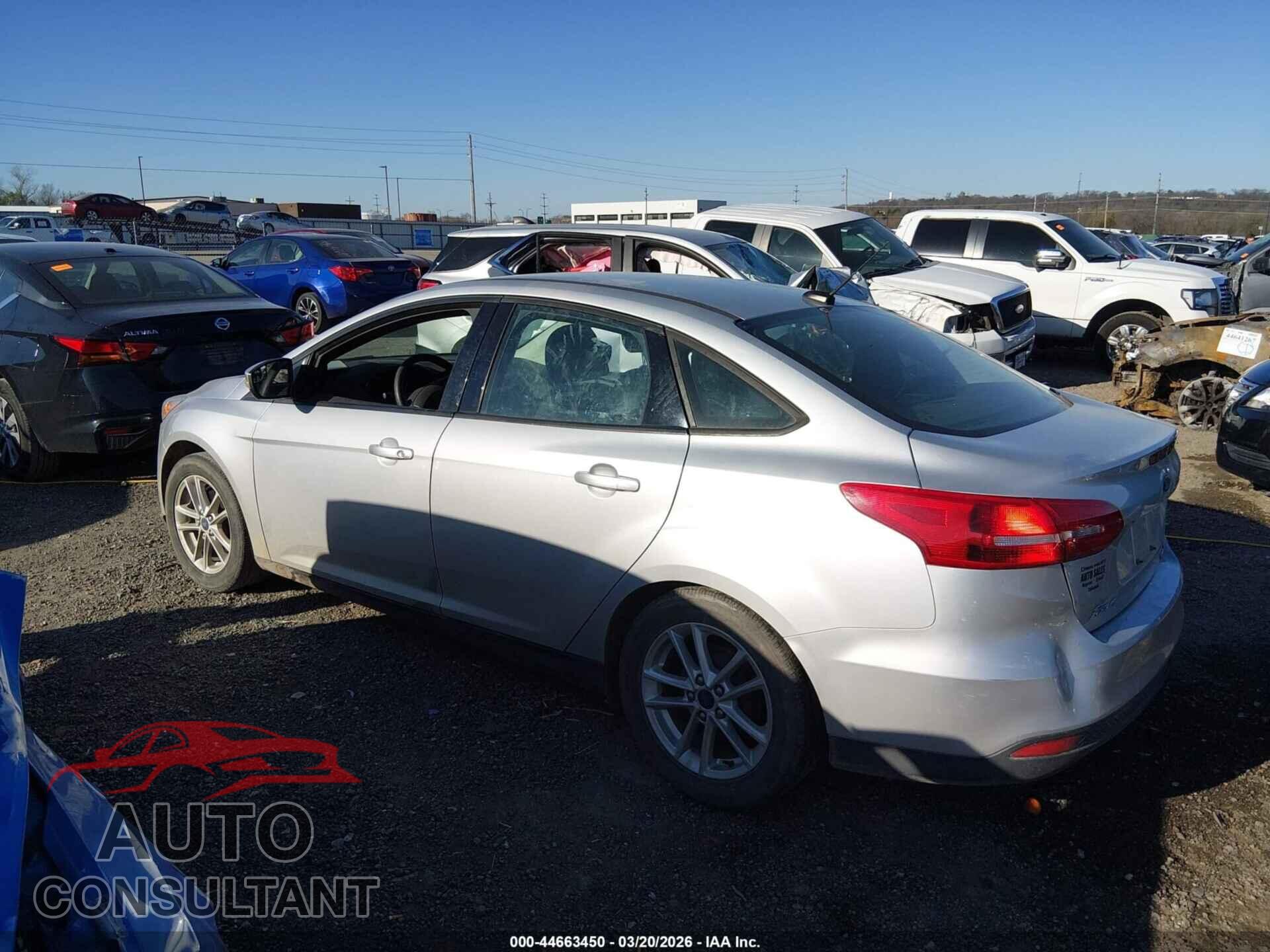 FORD FOCUS 2016 - 1FADP3F23GL365679