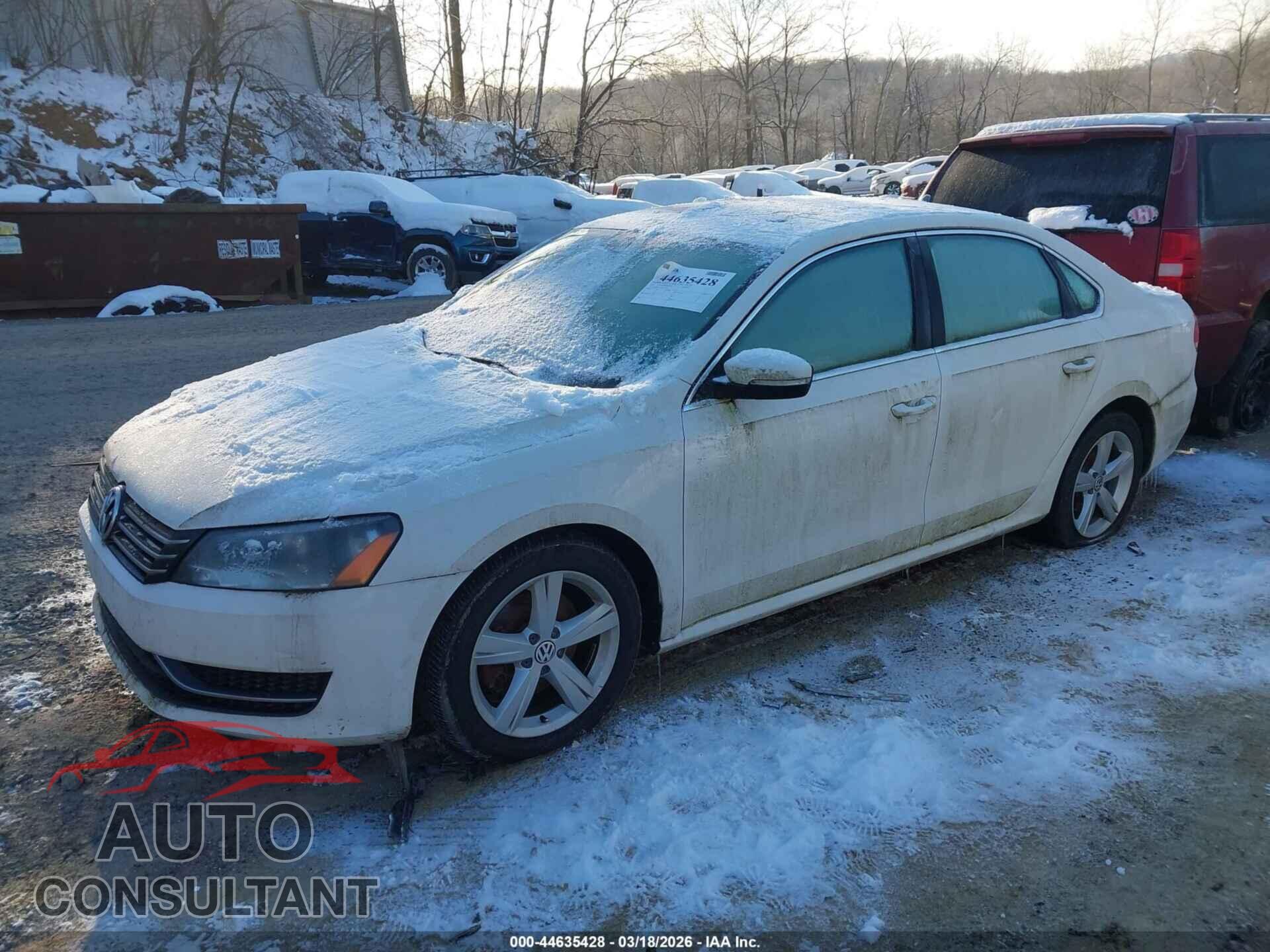 VOLKSWAGEN PASSAT 2013 - 1VWBP7A36DC117850