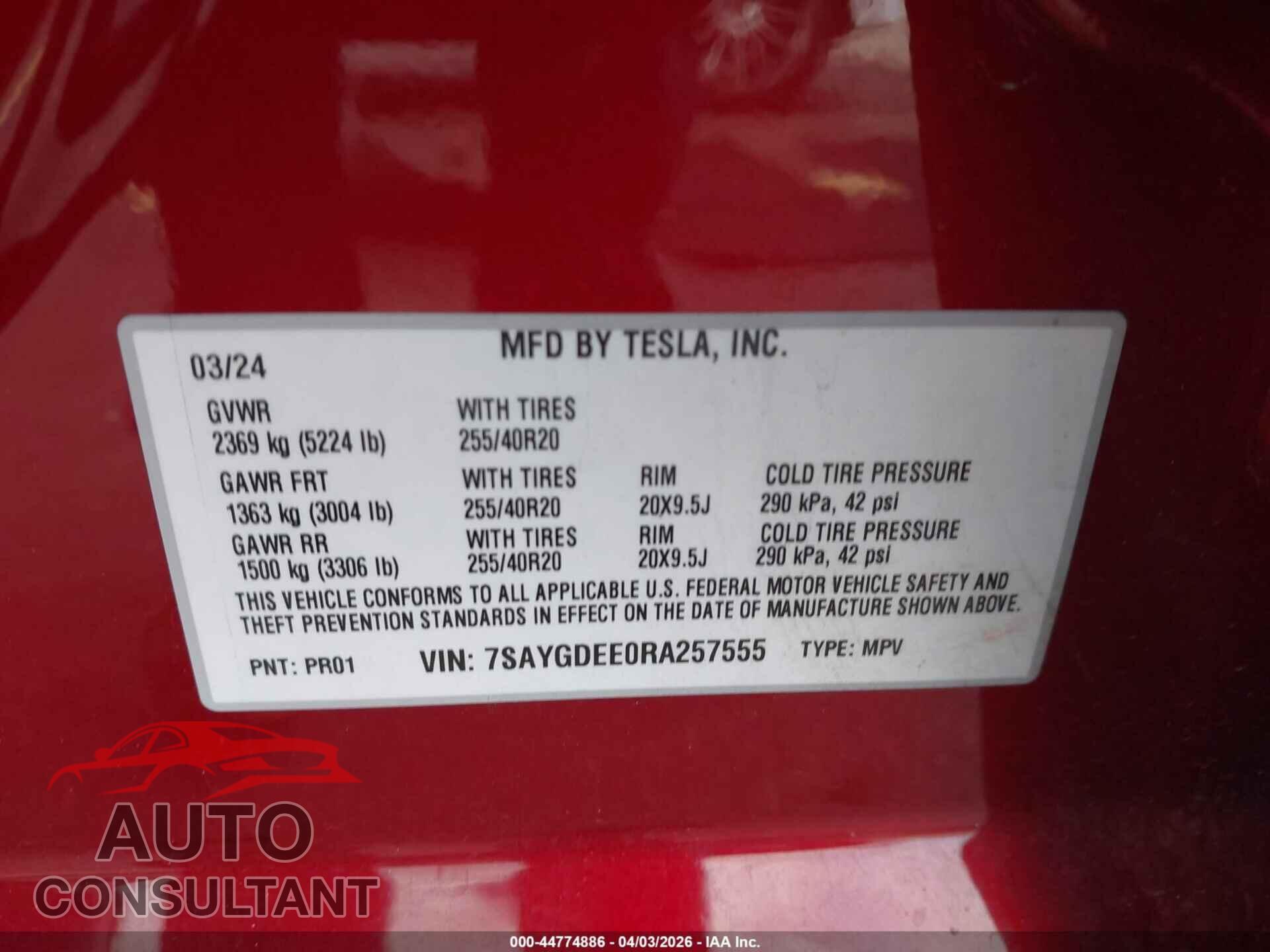 TESLA MODEL Y 2024 - 7SAYGDEE0RA257555