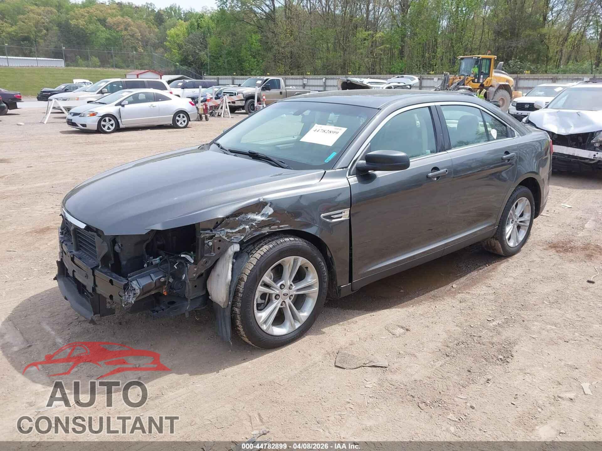 FORD TAURUS 2019 - 1FAHP2D80KG107351
