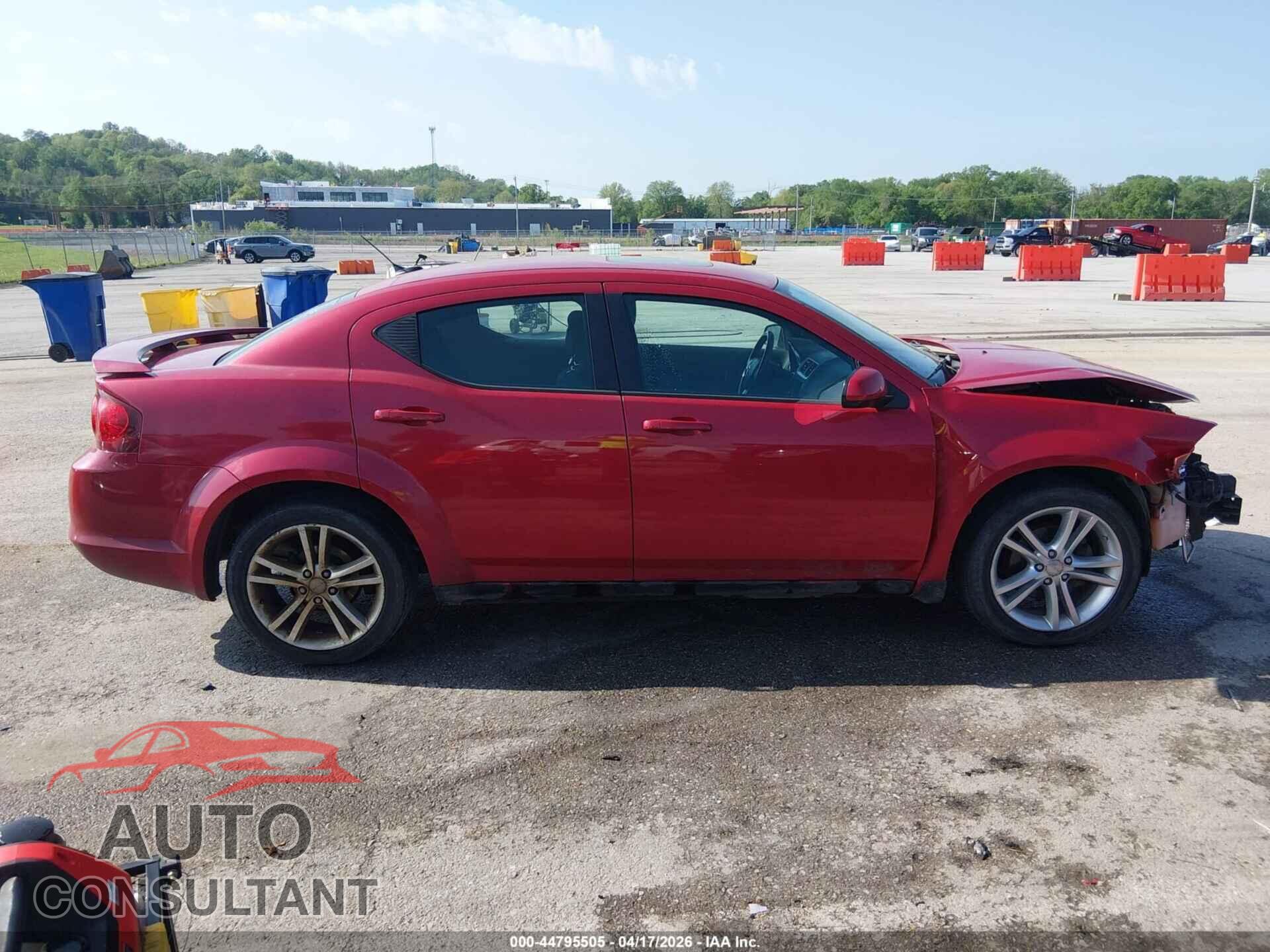 DODGE AVENGER 2011 - 1B3BD1FGXBN595938