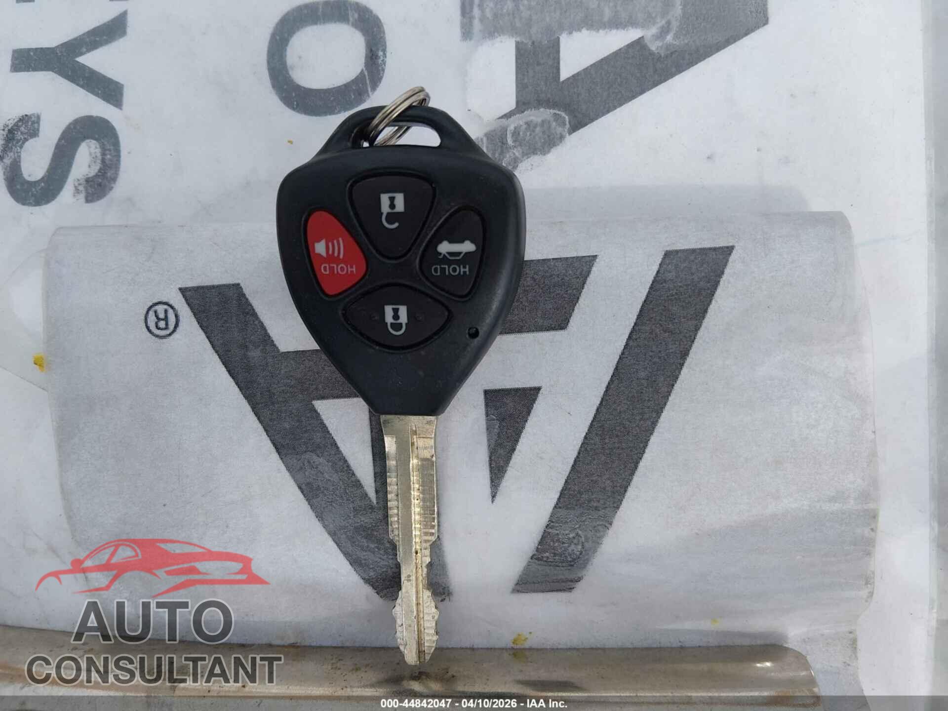 TOYOTA COROLLA 2010 - 2T1BU4EEXAC462825