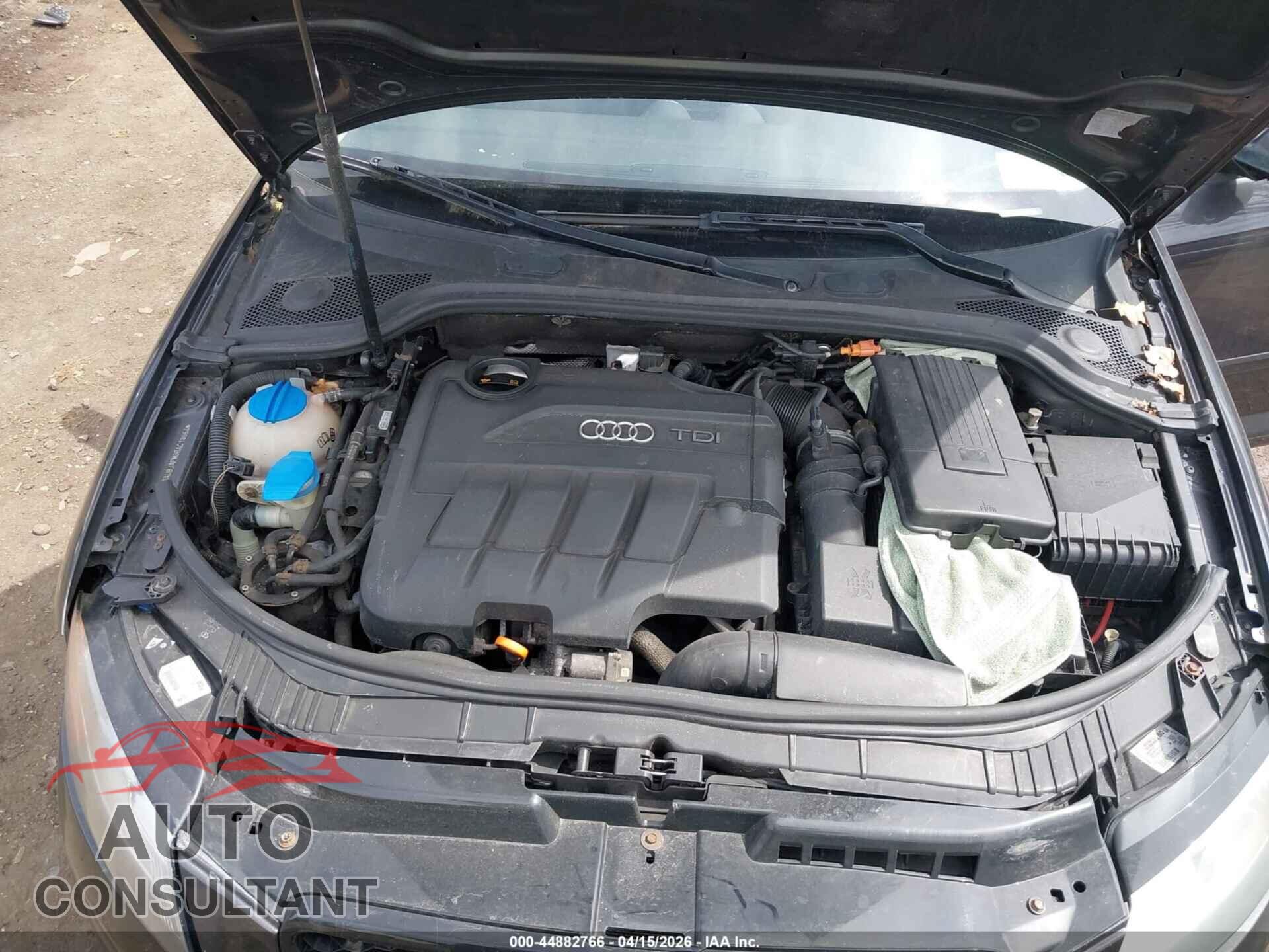 AUDI A3 2011 - WAUBJAFM3BA013664