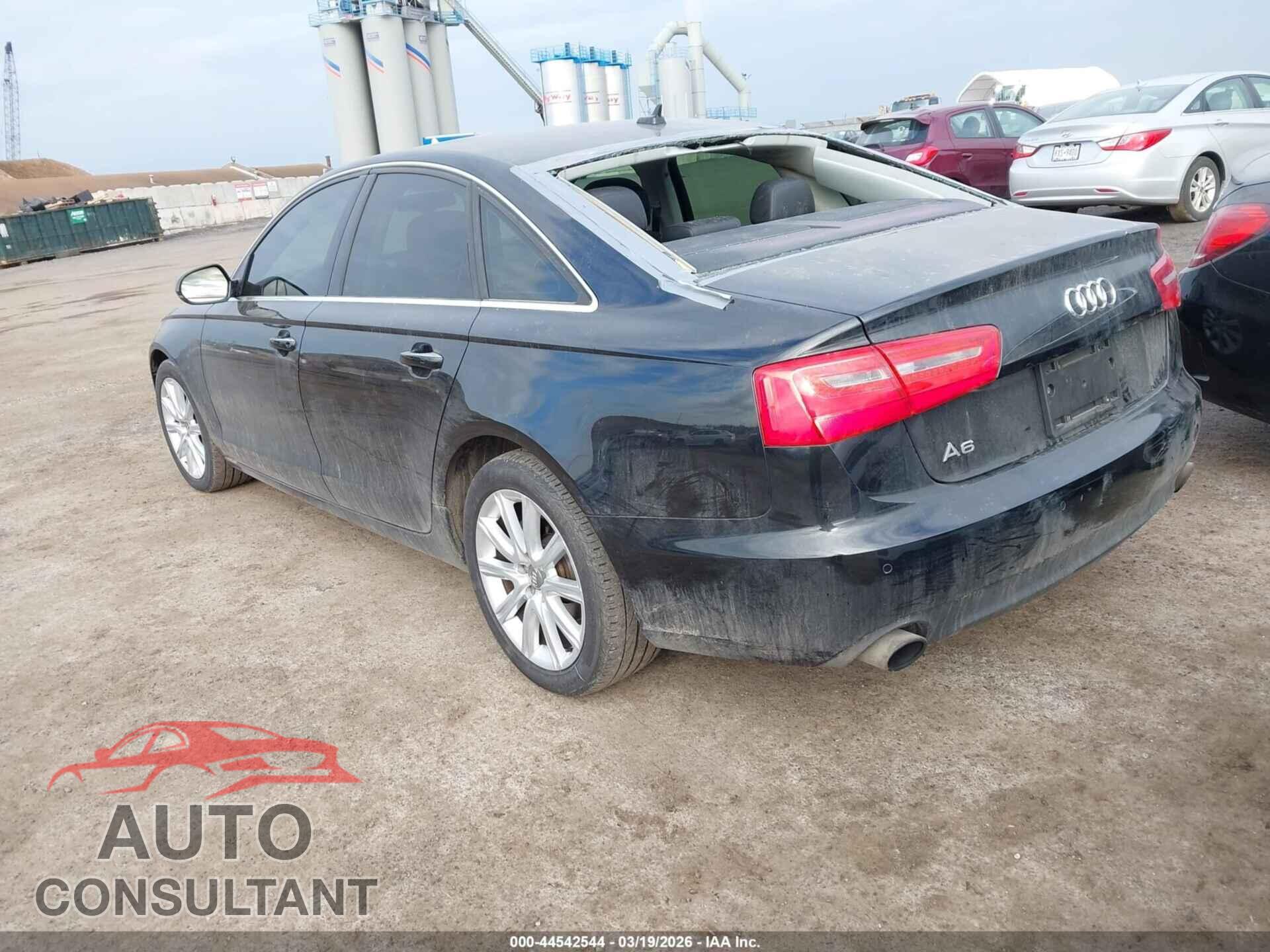 AUDI A6 2013 - WAUGFAFC0DN056966