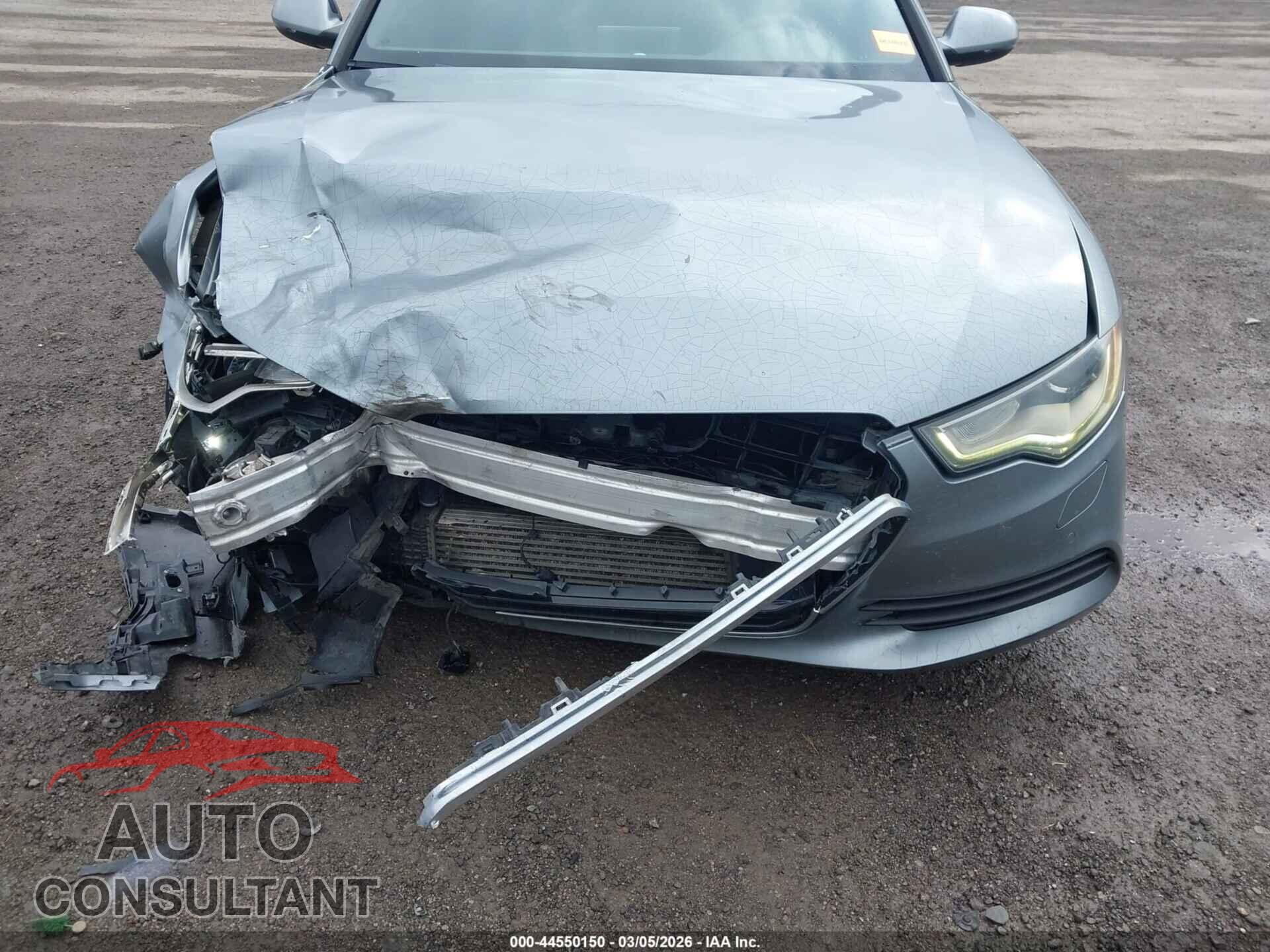 AUDI A6 2013 - WAUGFAFC2DN054121