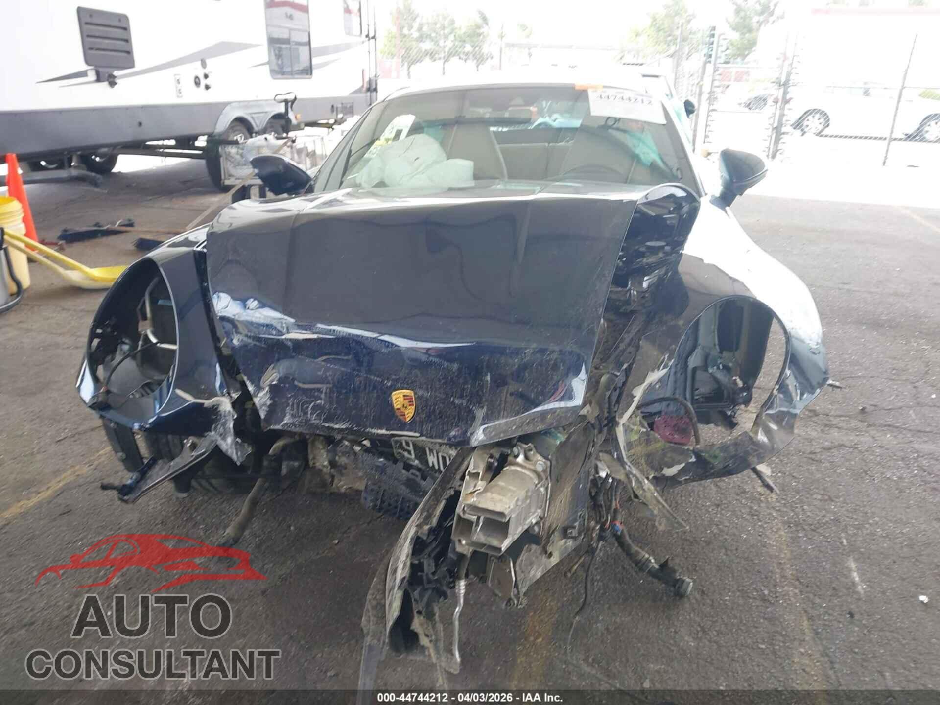 PORSCHE 911 2021 - WP0AA2A98MS206445
