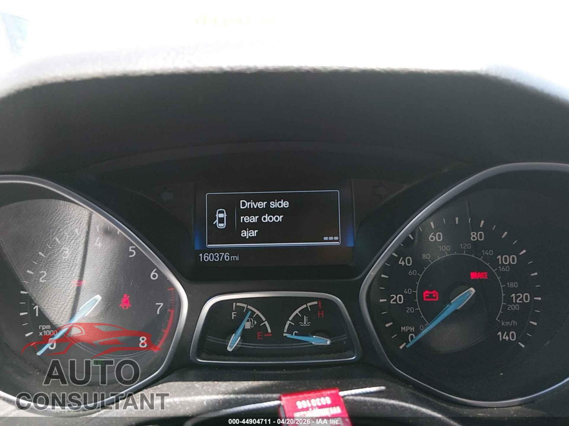 FORD FOCUS 2015 - 1FADP3FE8FL297825
