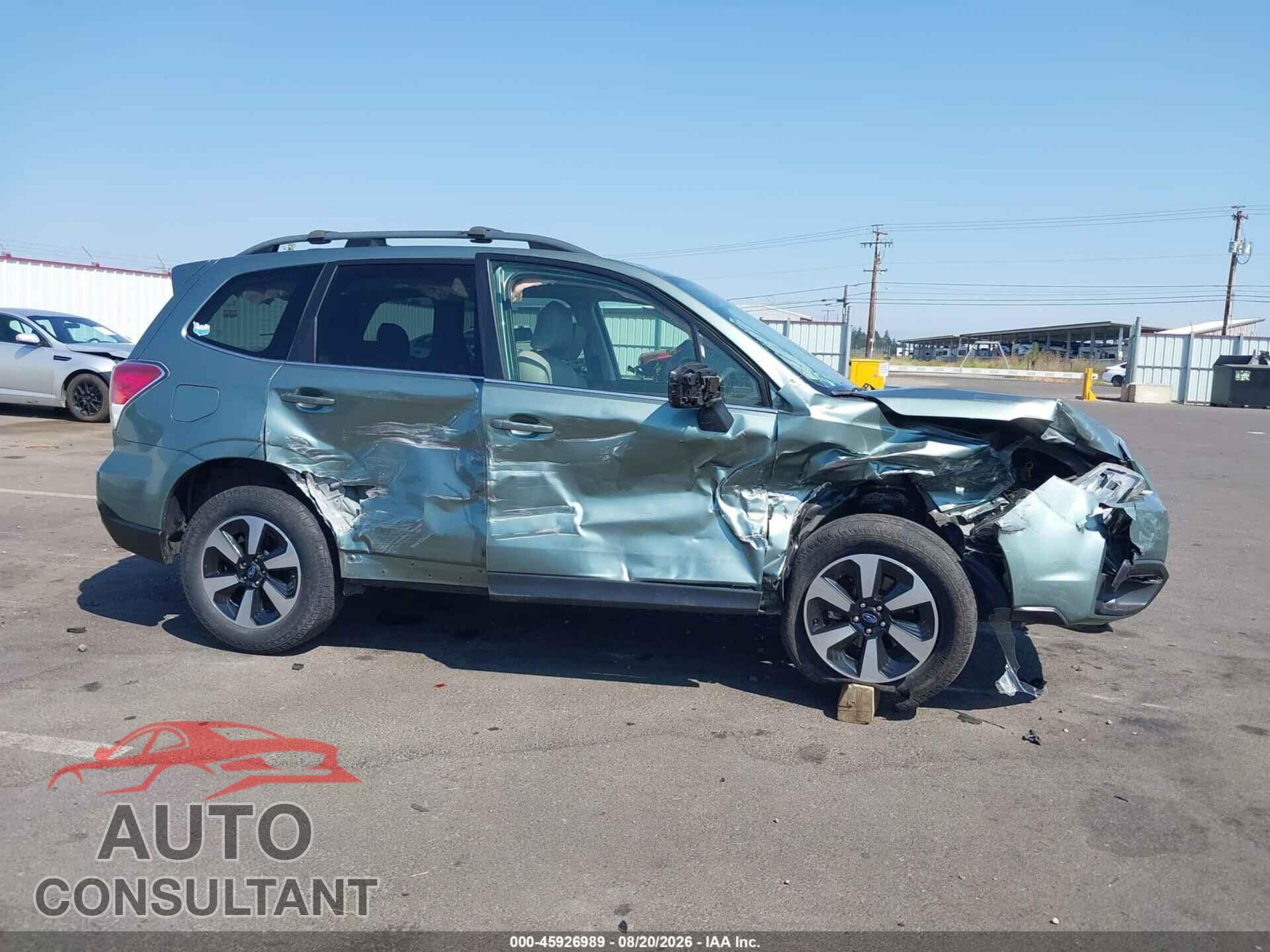 SUBARU FORESTER 2017 - JF2SJAJC4HH552264
