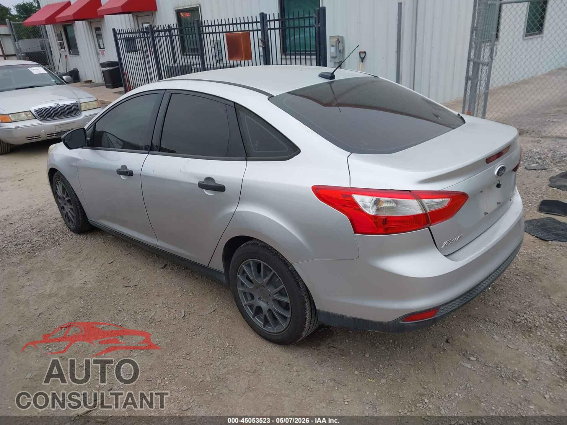 FORD FOCUS 2013 - 1FADP3E21DL309687