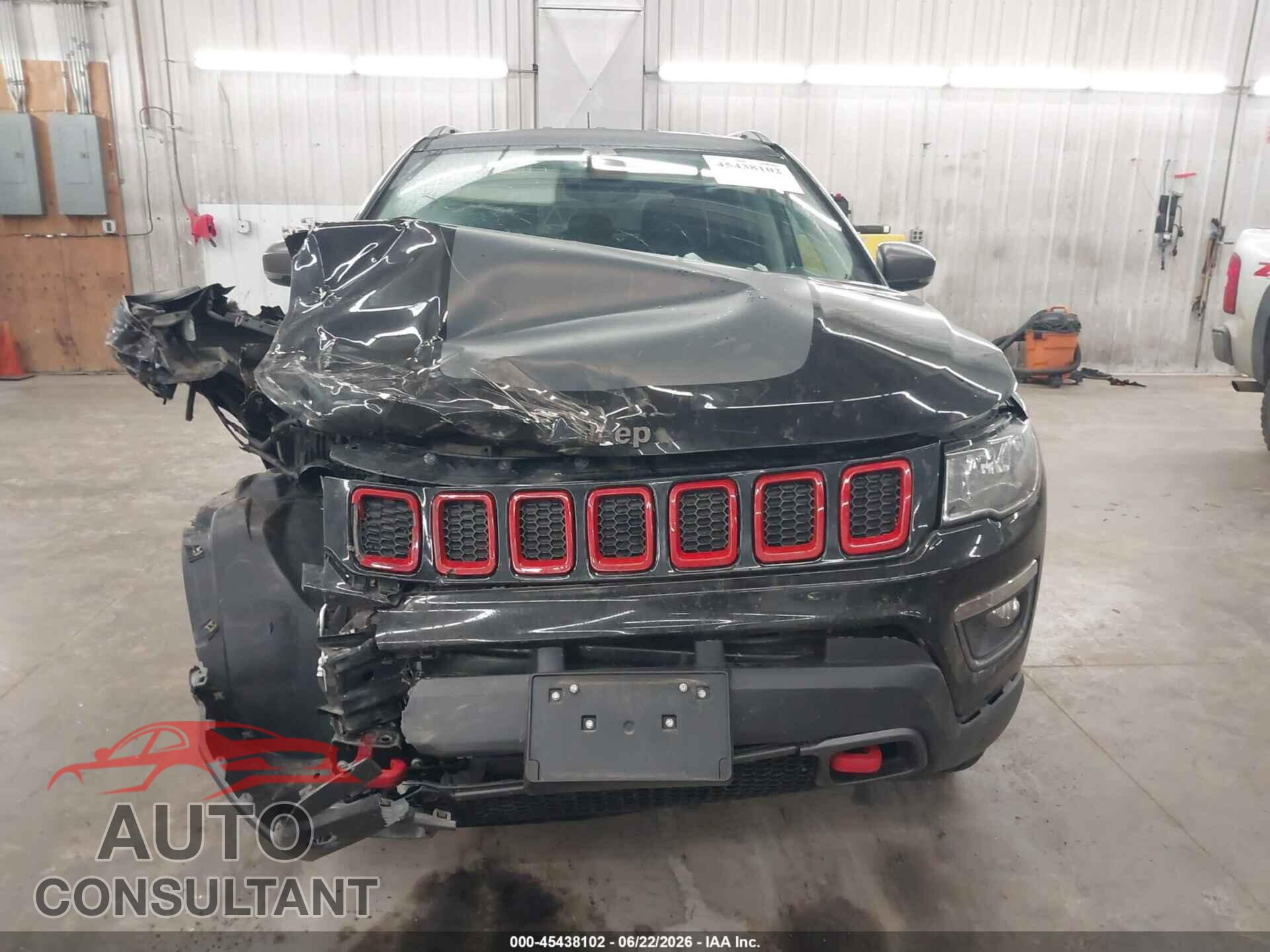 JEEP COMPASS 2018 - 3C4NJDDB5JT207302