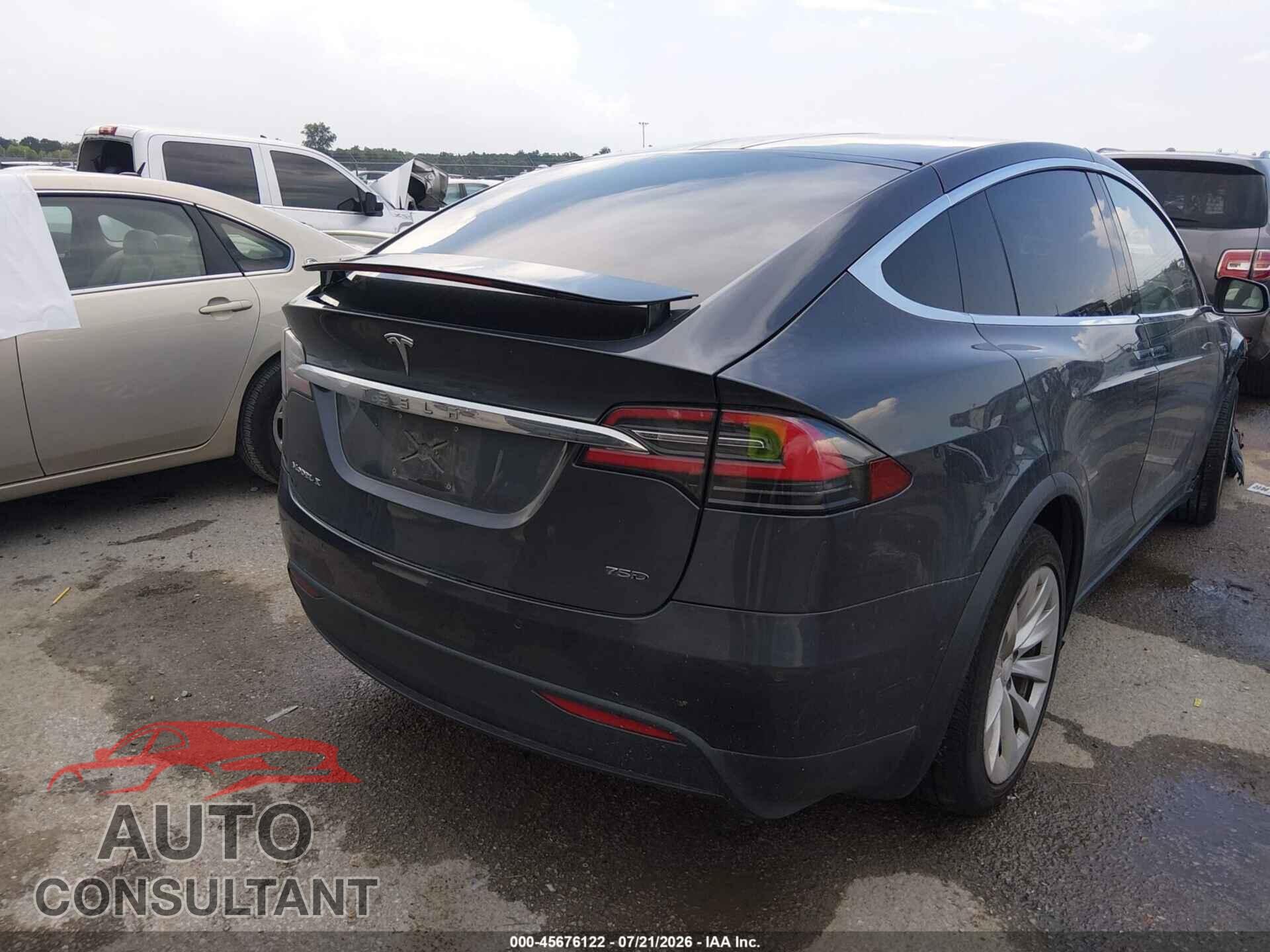 TESLA MODEL X 2016 - 5YJXCBE22GF020242