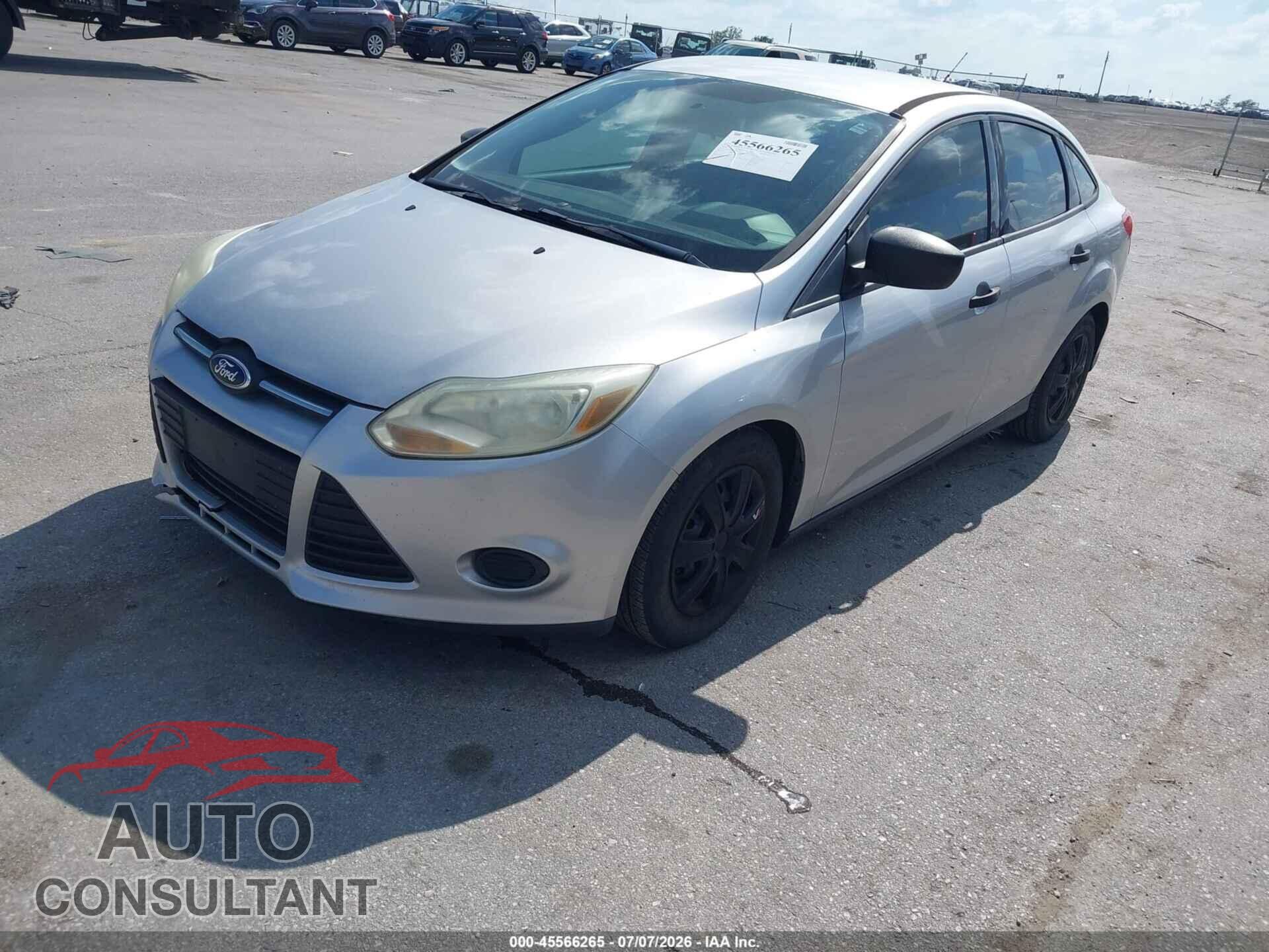 FORD FOCUS 2014 - 1FADP3E20EL271421