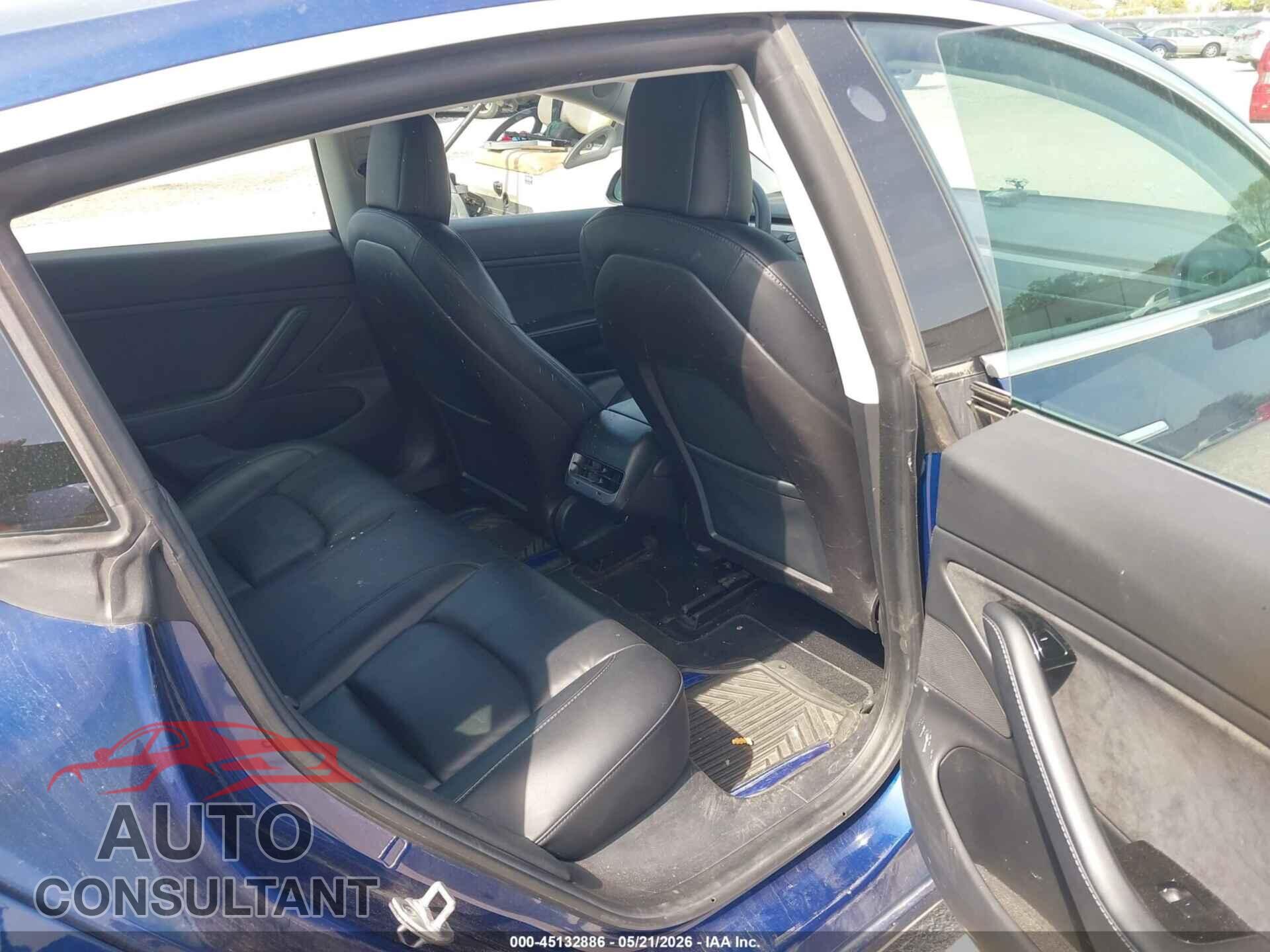 TESLA MODEL 3 2019 - 5YJ3E1EB9KF452712