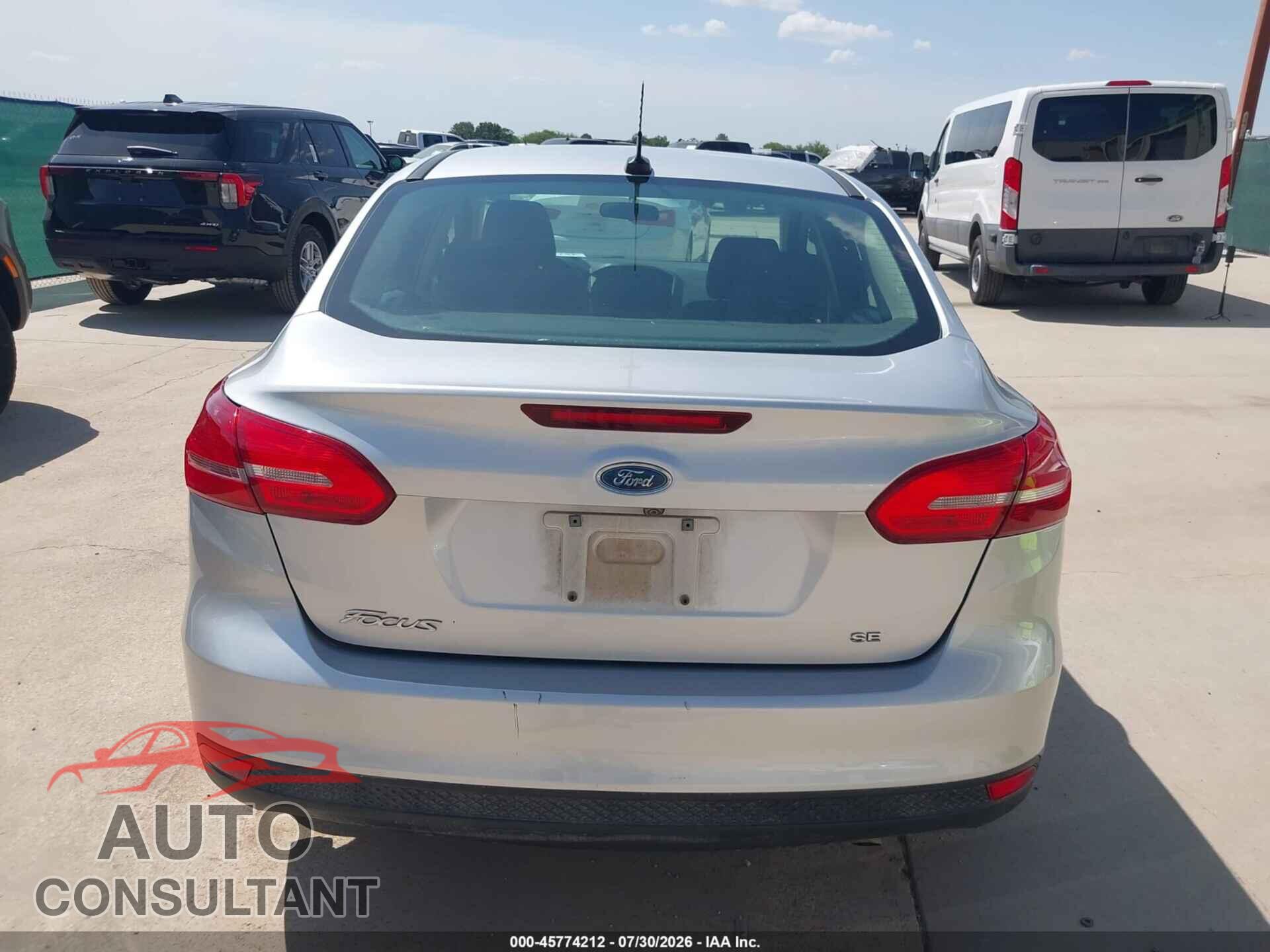 FORD FOCUS 2017 - 1FADP3F20HL288433