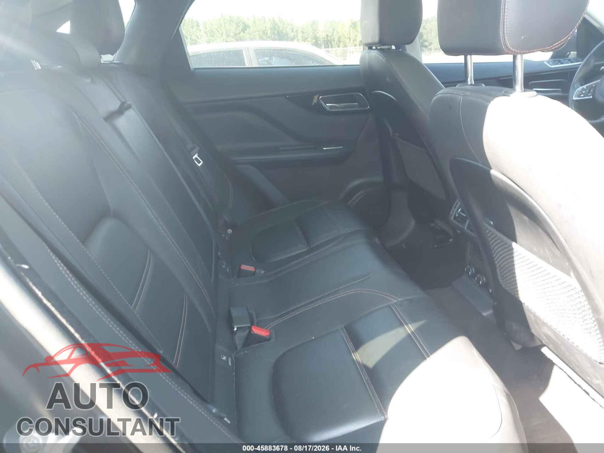 JAGUAR F-PACE 2018 - SADCK2FX1JA286447