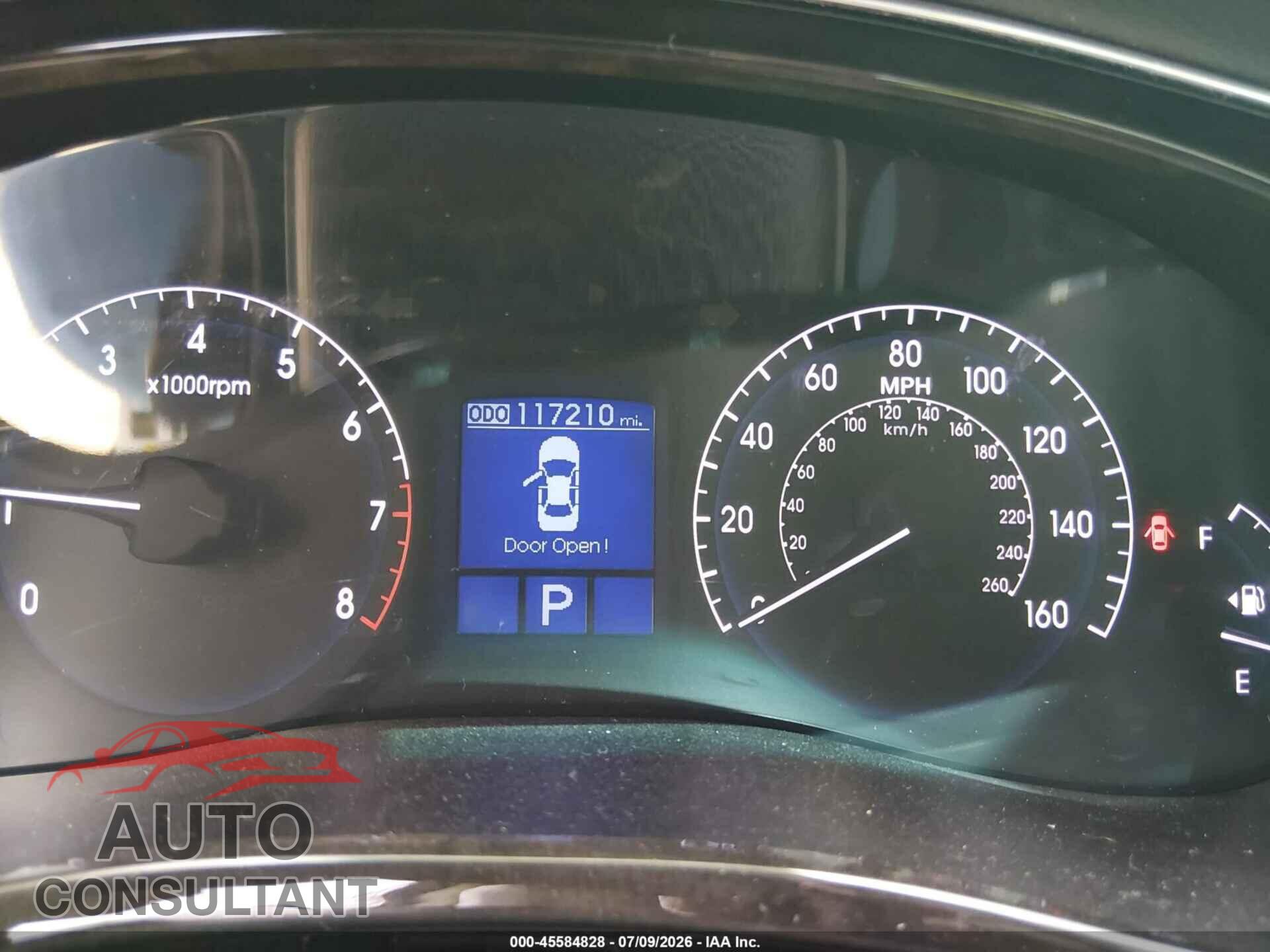 HYUNDAI GENESIS 2013 - KMHGC4DD0DU210084