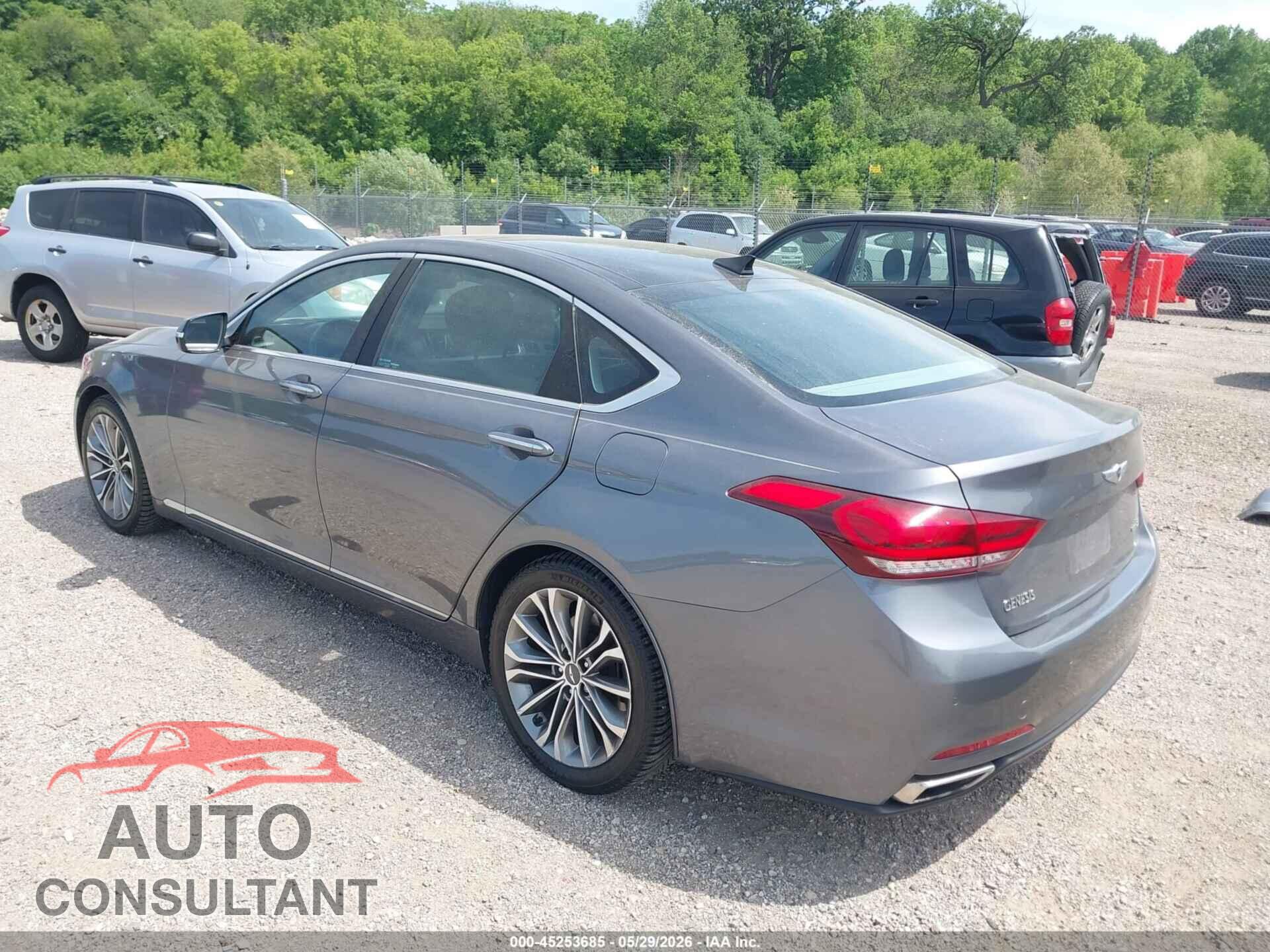 HYUNDAI GENESIS 2015 - KMHGN4JE8FU054838
