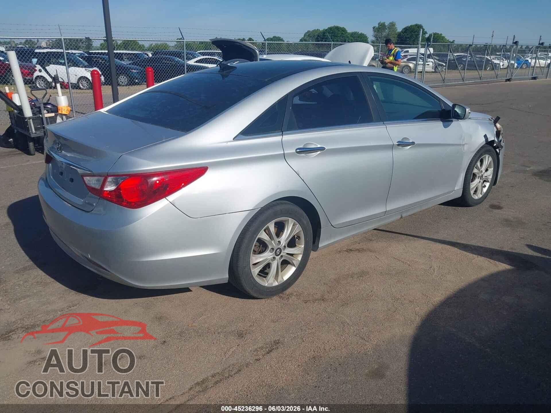 HYUNDAI SONATA 2012 - 5NPEC4AC6CH341231