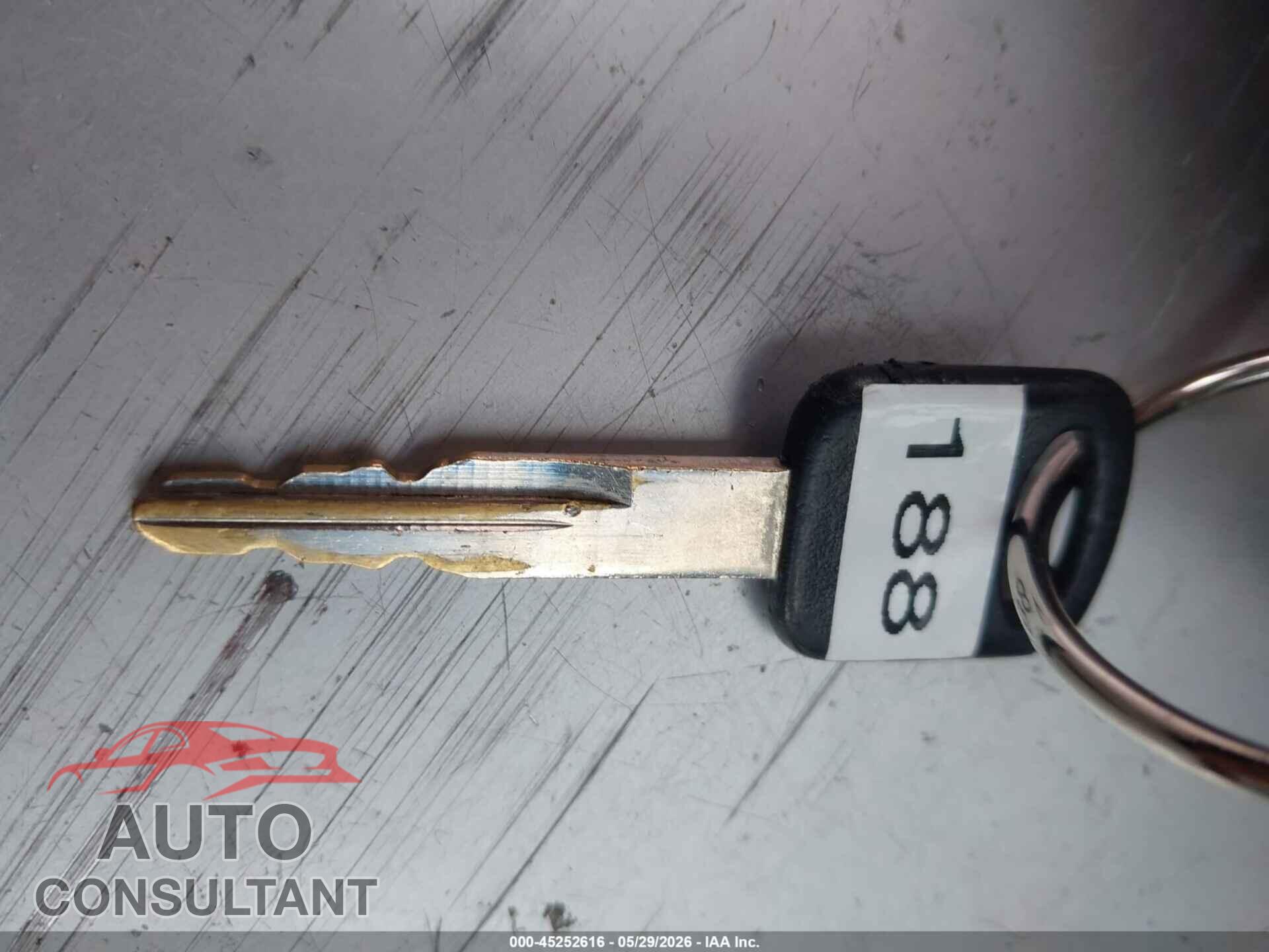 FORD E-150 2013 - 1FMNE1BW0DDA64774