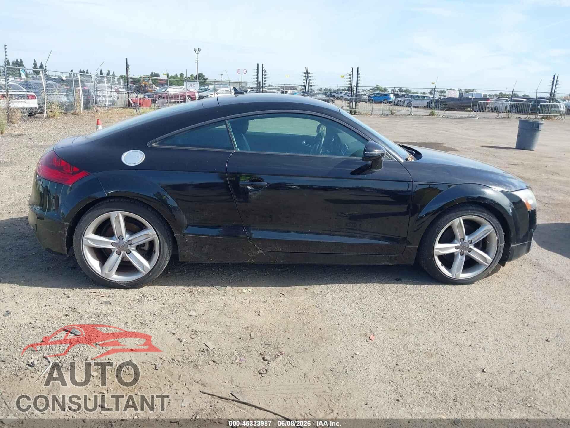 AUDI TT 2012 - TRUBFAFK7C1015332