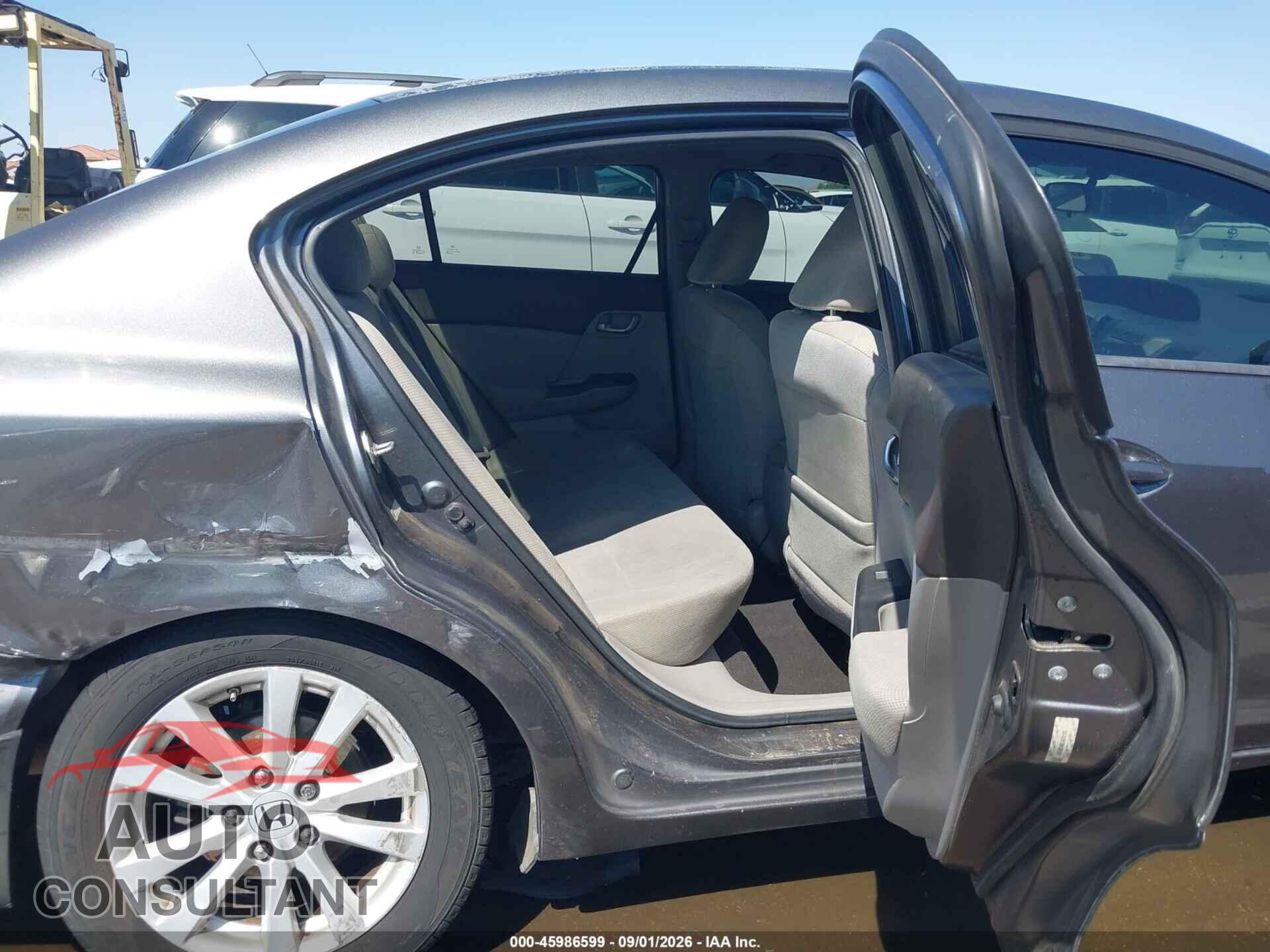 HONDA CIVIC 2012 - 19XFB2F8XCE072123