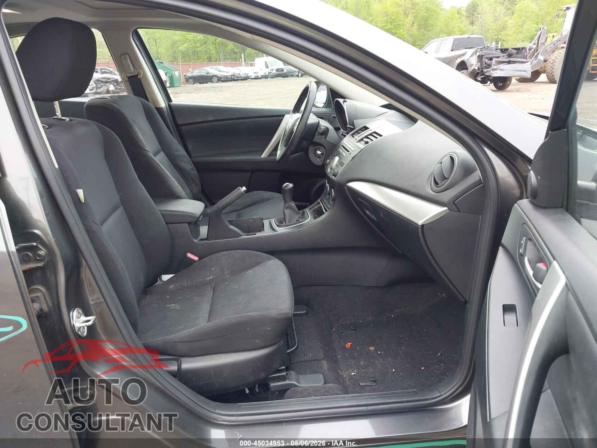 MAZDA MAZDA3 2013 - JM1BL1WP6D1731882