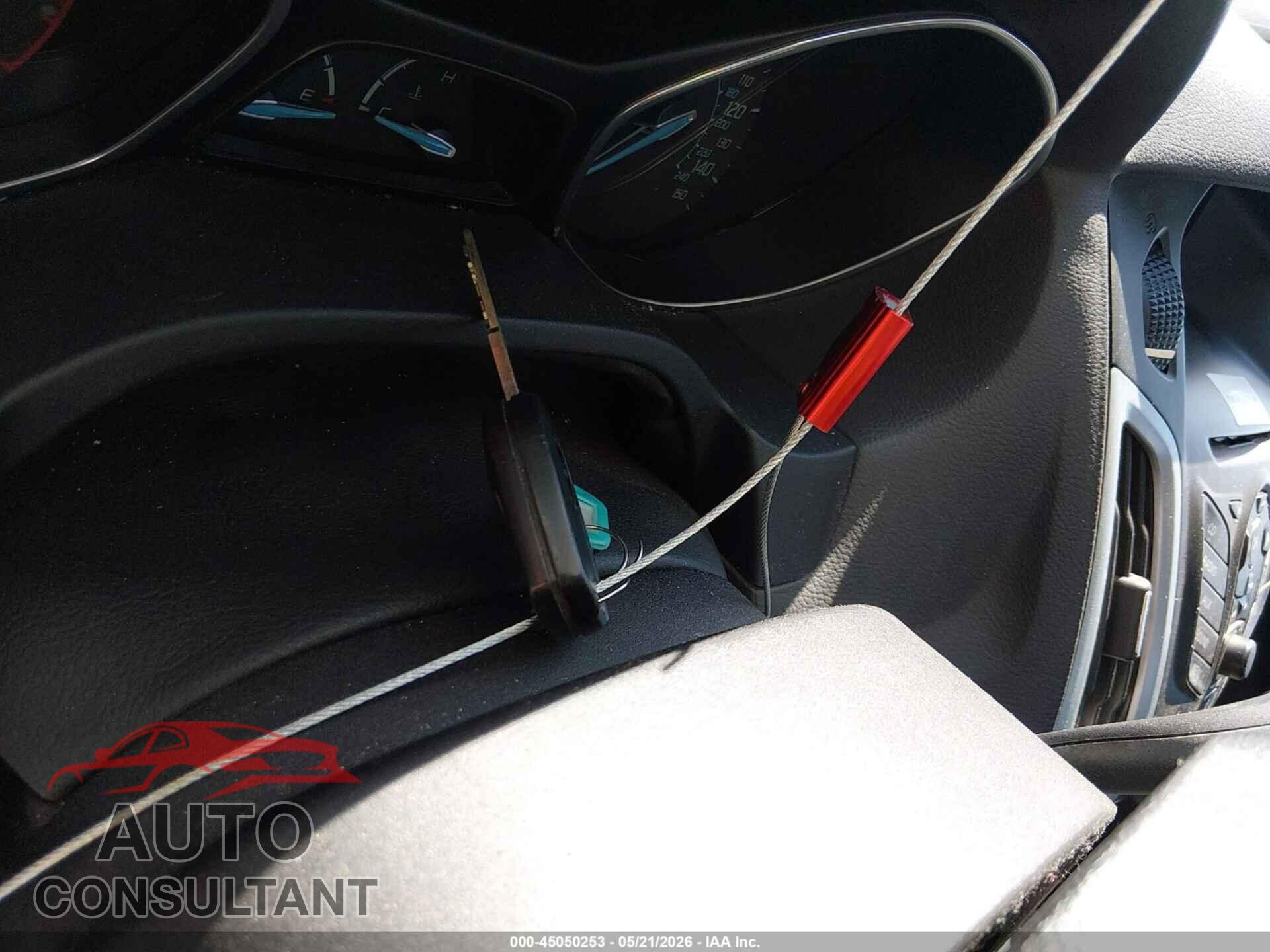 FORD FOCUS 2012 - 1FAHP3F2XCL115089