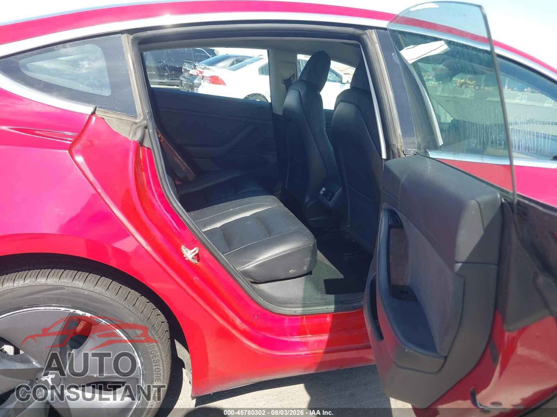 TESLA MODEL 3 2018 - 5YJ3E1EB7JF090054